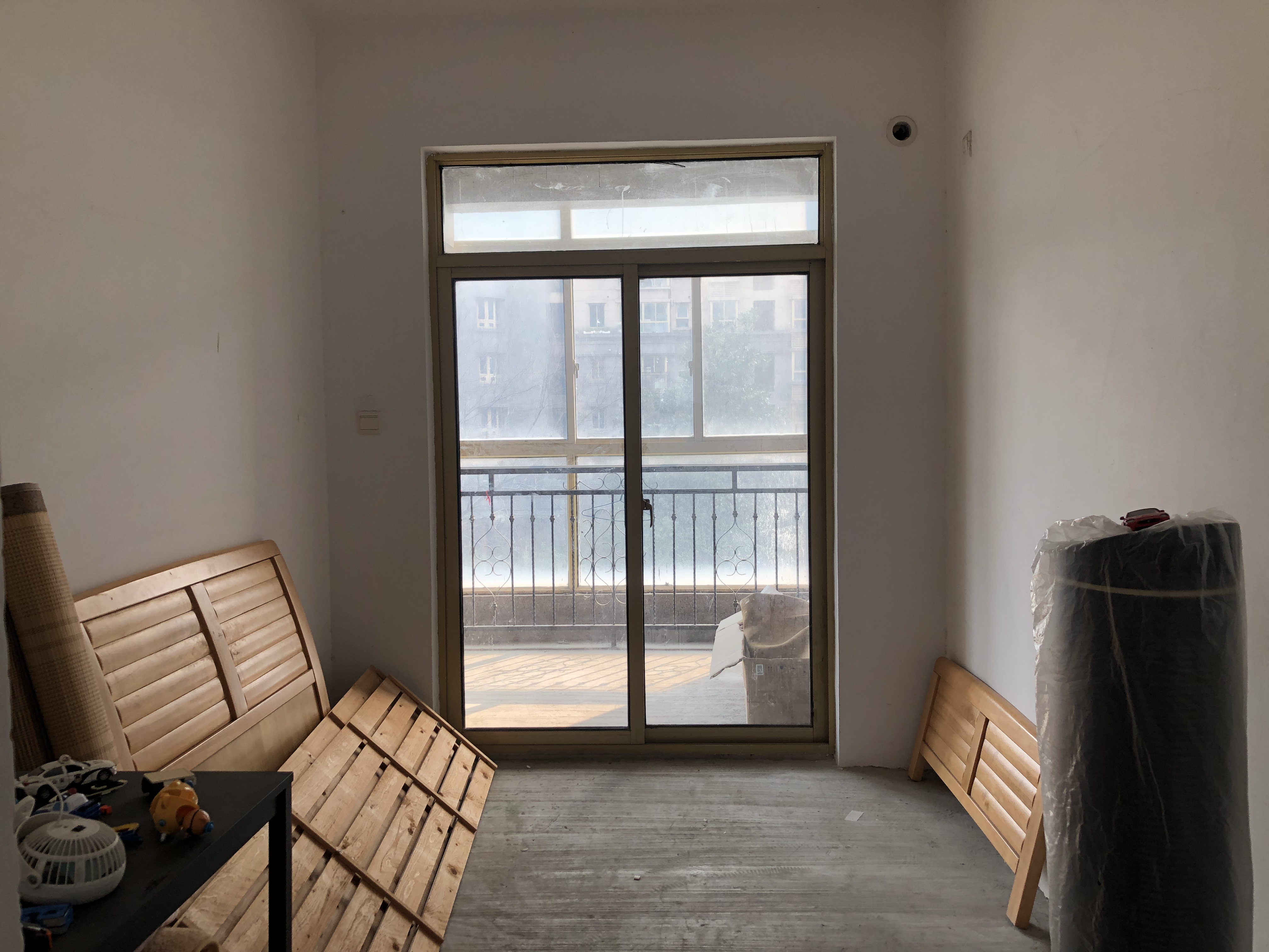 恒盛豪庭 3室2厅2卫 133m²