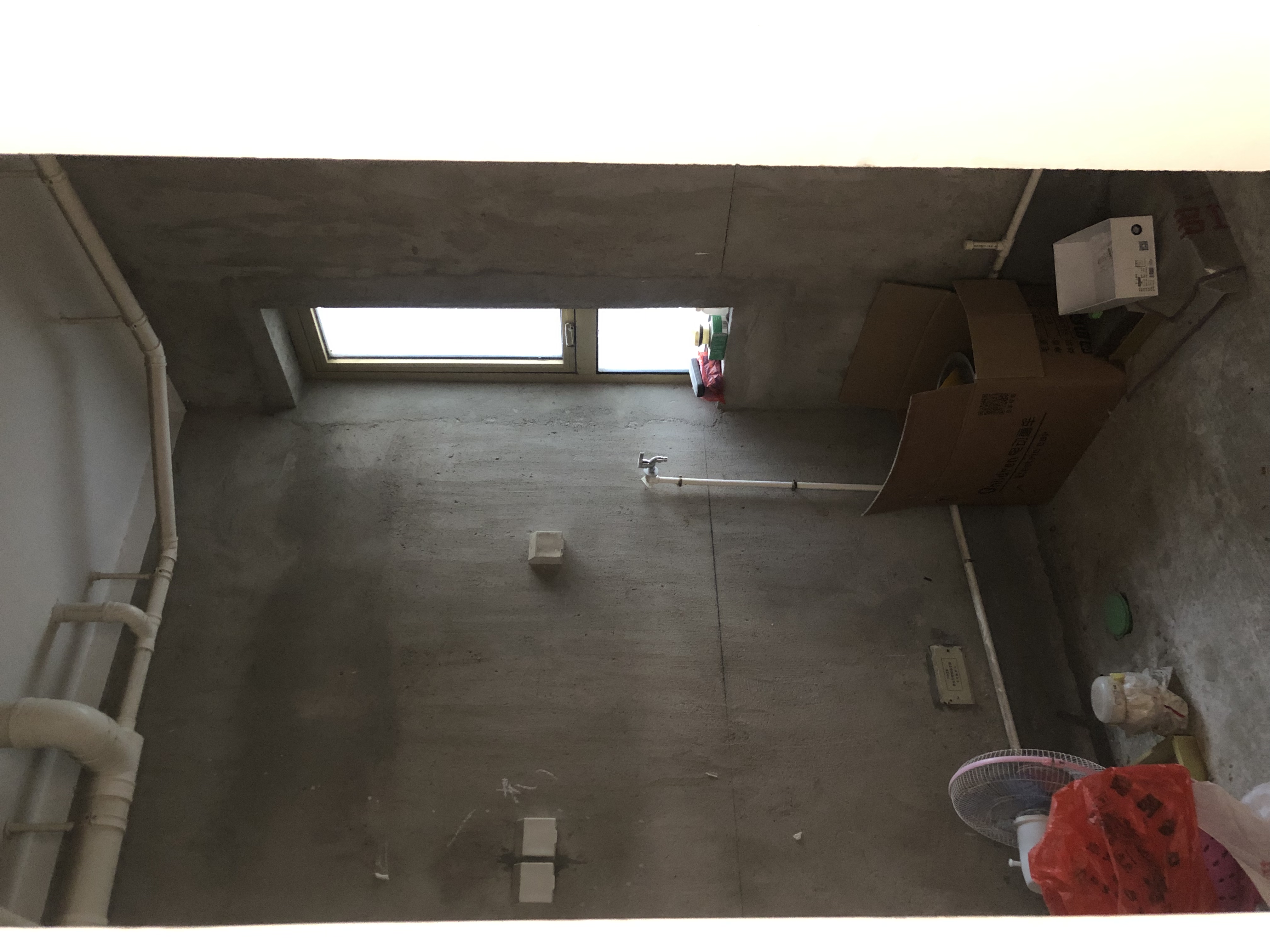 恒盛豪庭 3室2厅2卫 133m²