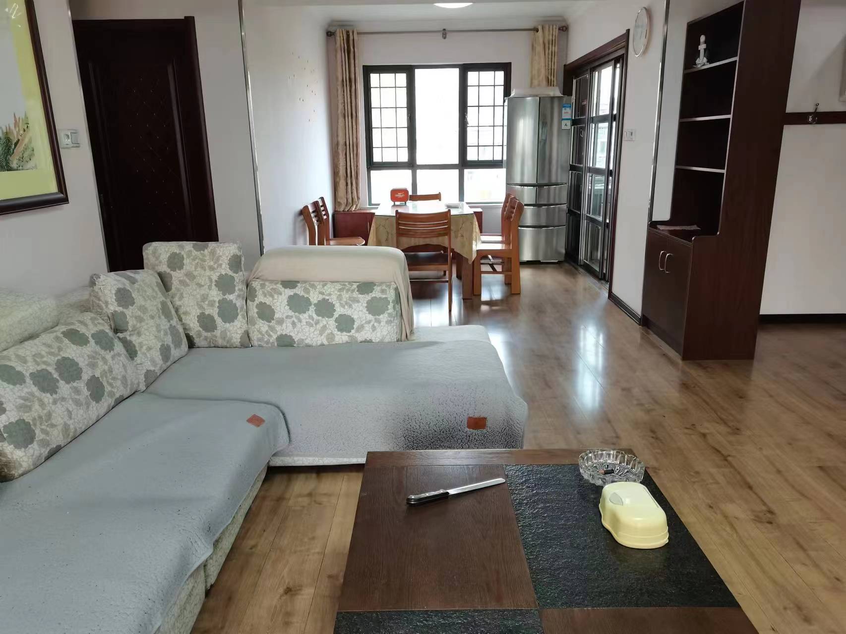 金鼎湾花园 3室2厅2卫 149.7m²
