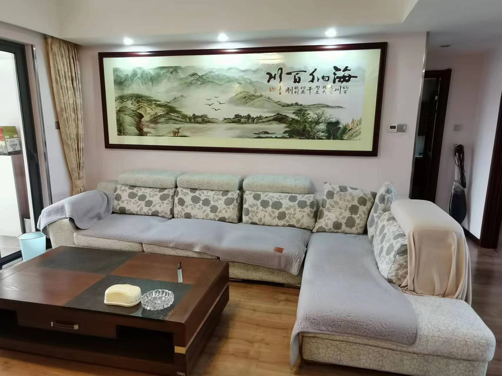 金鼎湾花园 3室2厅2卫 149.7m&sup2;