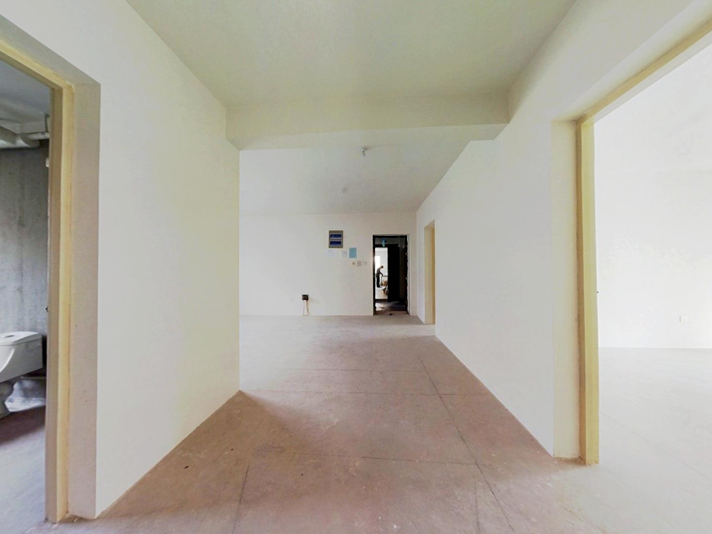 世家花园 3室1厅1卫 128.00m&sup2;
