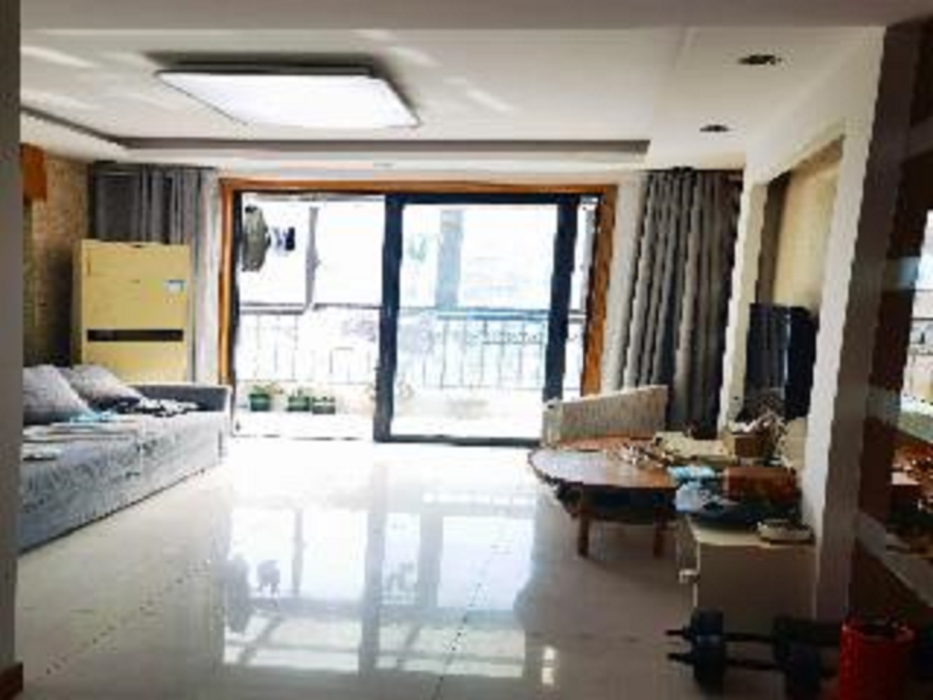 高迪晶城 2室2厅1卫 88m&sup2;