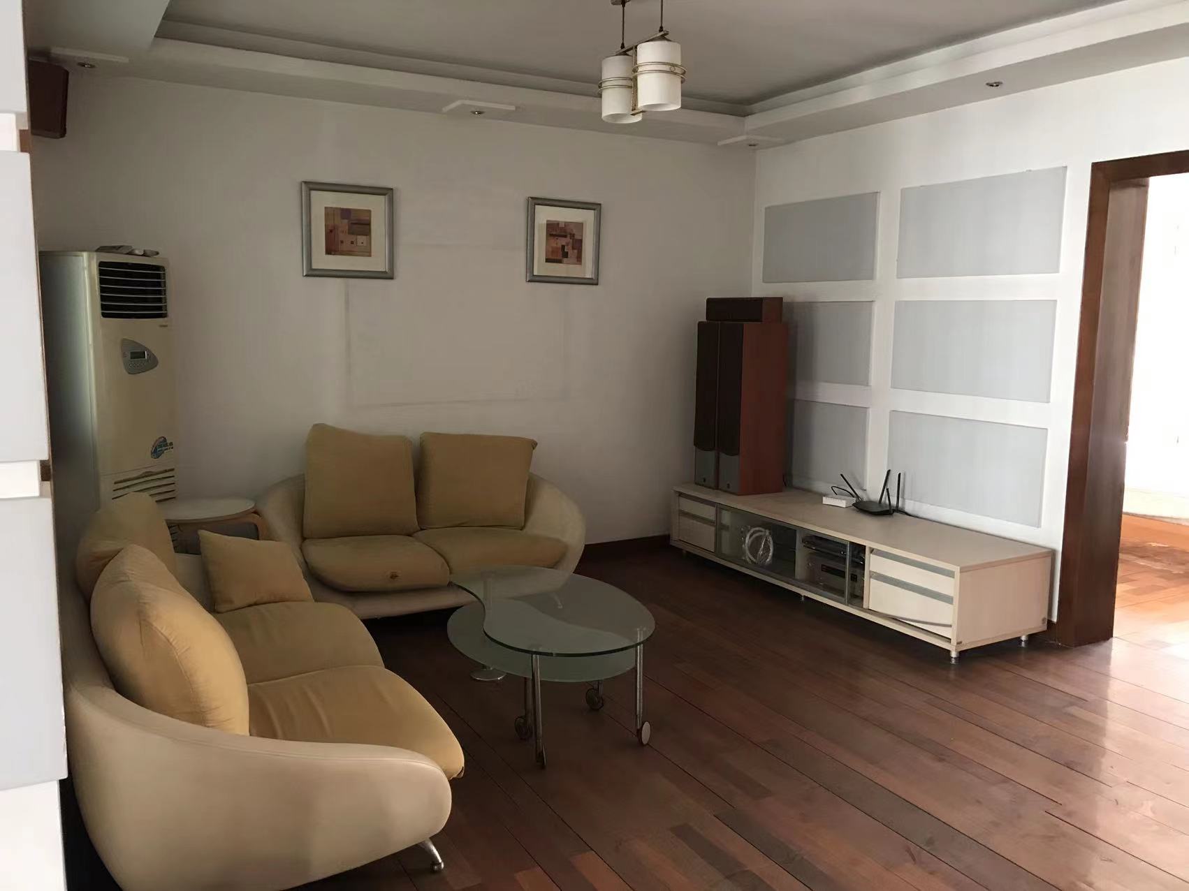 三喜花苑 2室2厅0卫 96.00m&sup2;