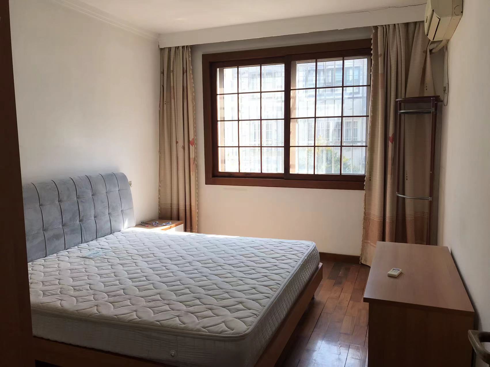 三喜花苑 2室2厅0卫 96.00m&sup2;