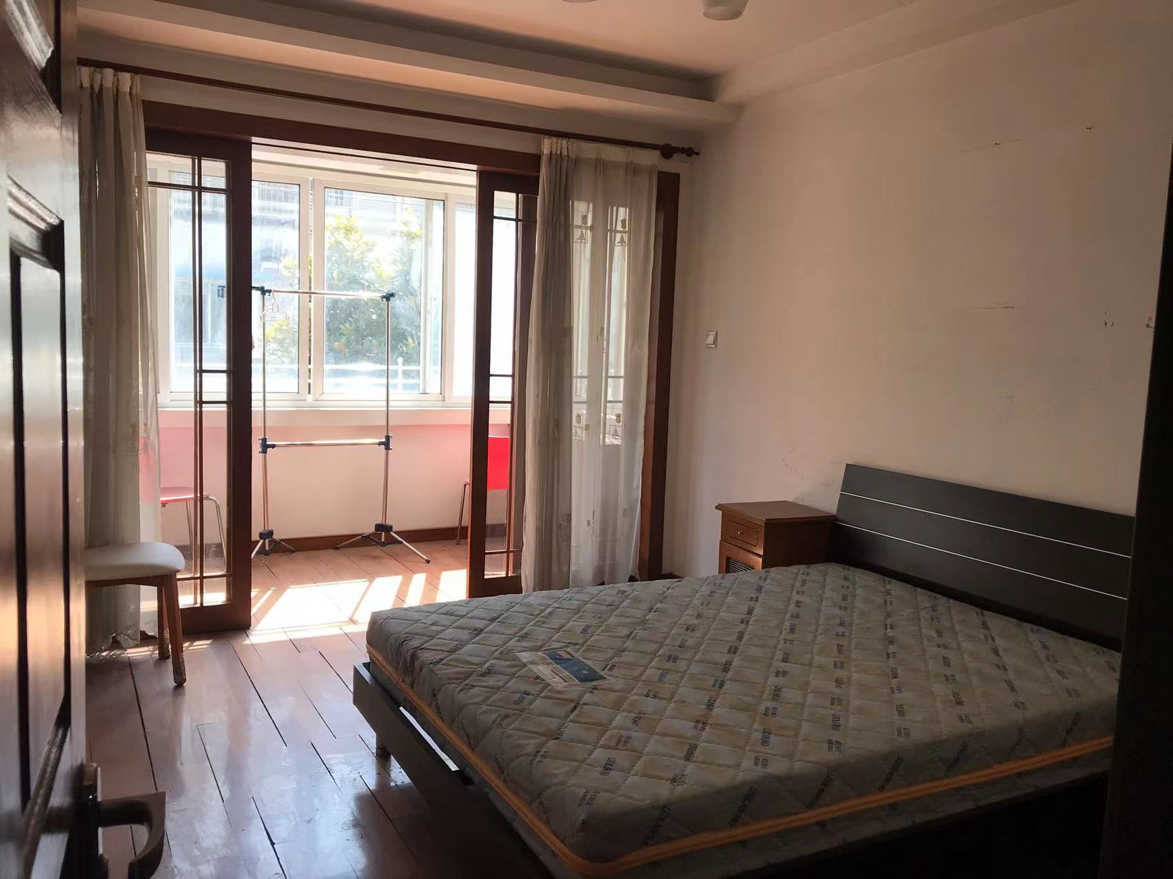 三喜花苑 2室2厅0卫 96.00m&sup2;