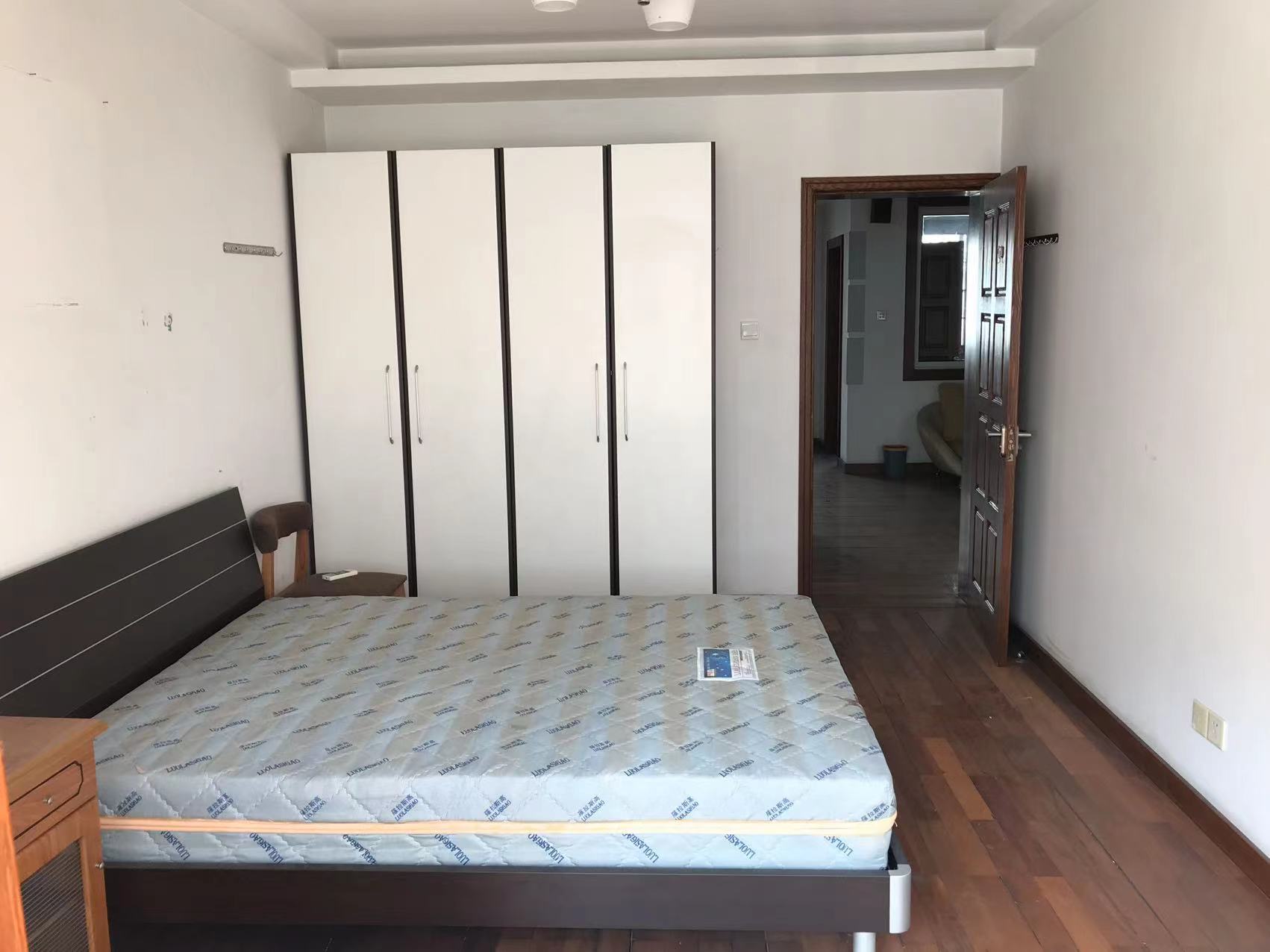 三喜花苑 2室2厅0卫 96.00m&sup2;