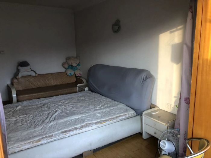易家桥新村 1室1厅1卫 45m&sup2;