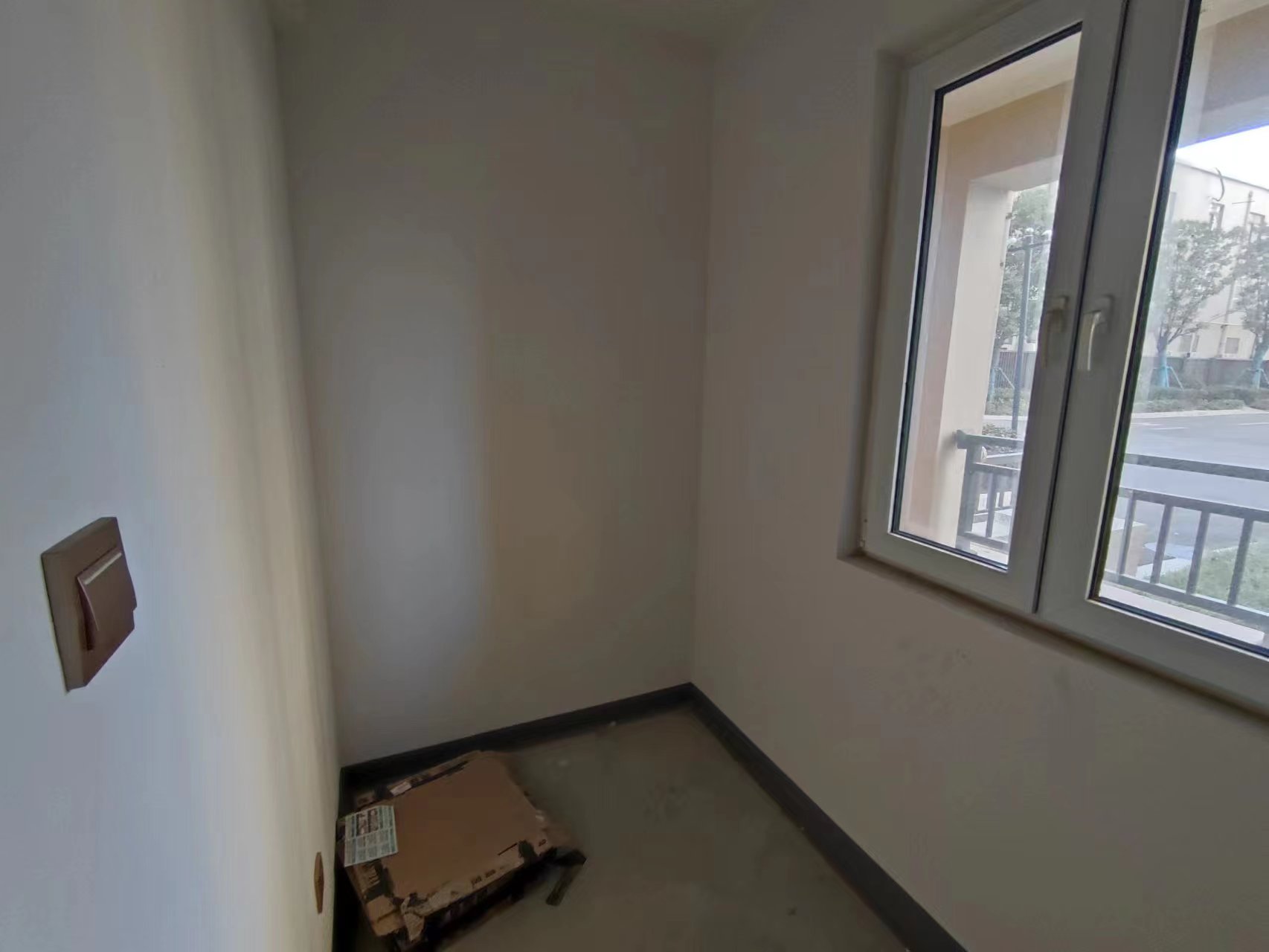 世茂云锦 3室2厅2卫 125m&sup2;
