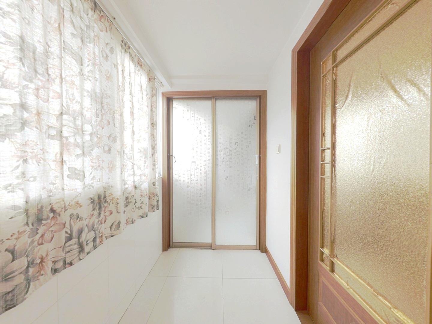 新建路新村 3室1厅1卫 116m&sup2;