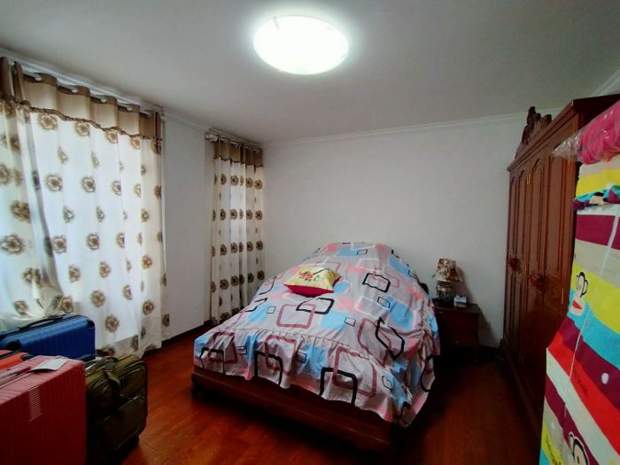 军山汇贤居 5室2厅2卫 249.00m&sup2;