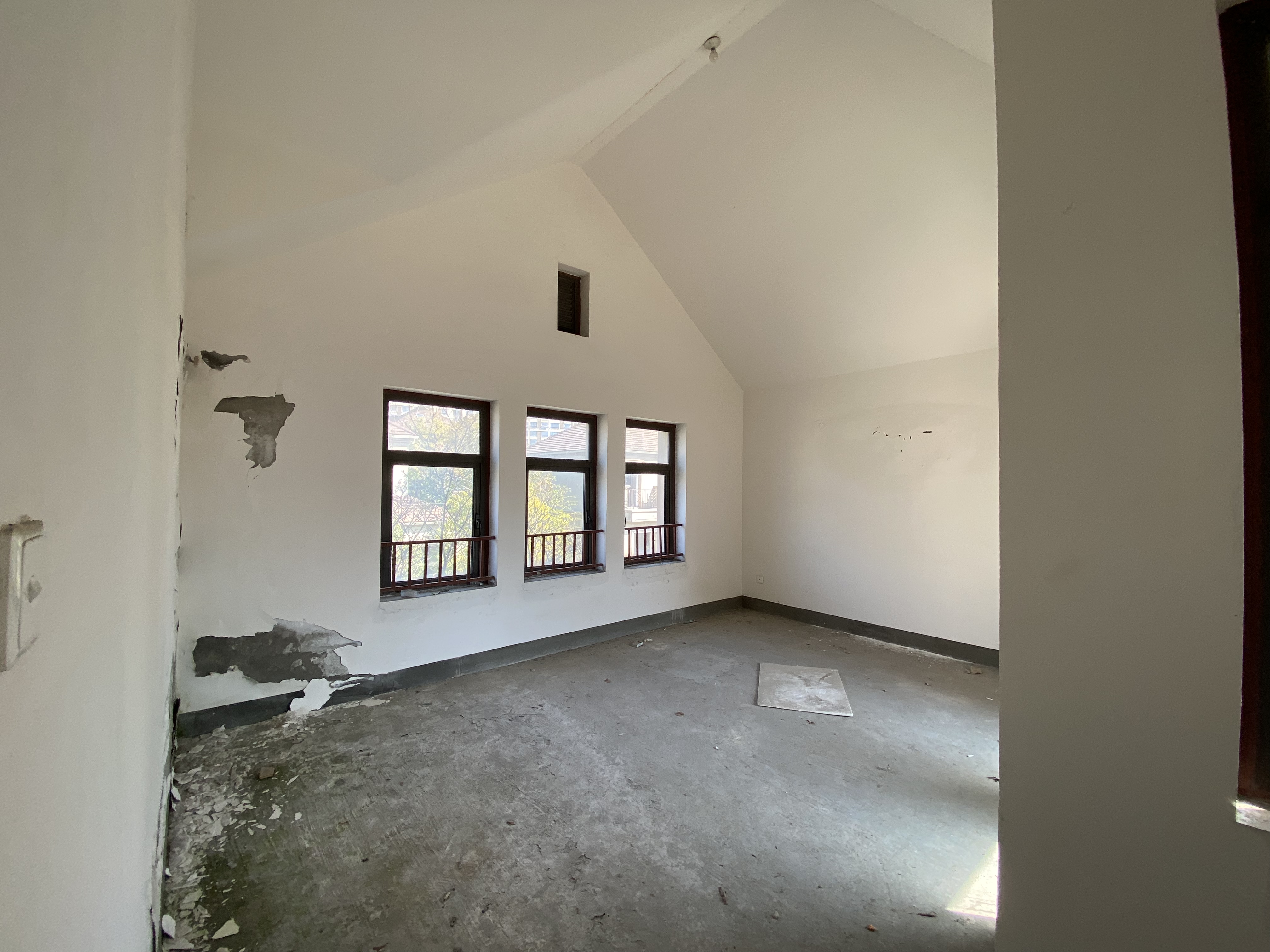 金河名人世家 5室2厅4卫 288m&sup2;