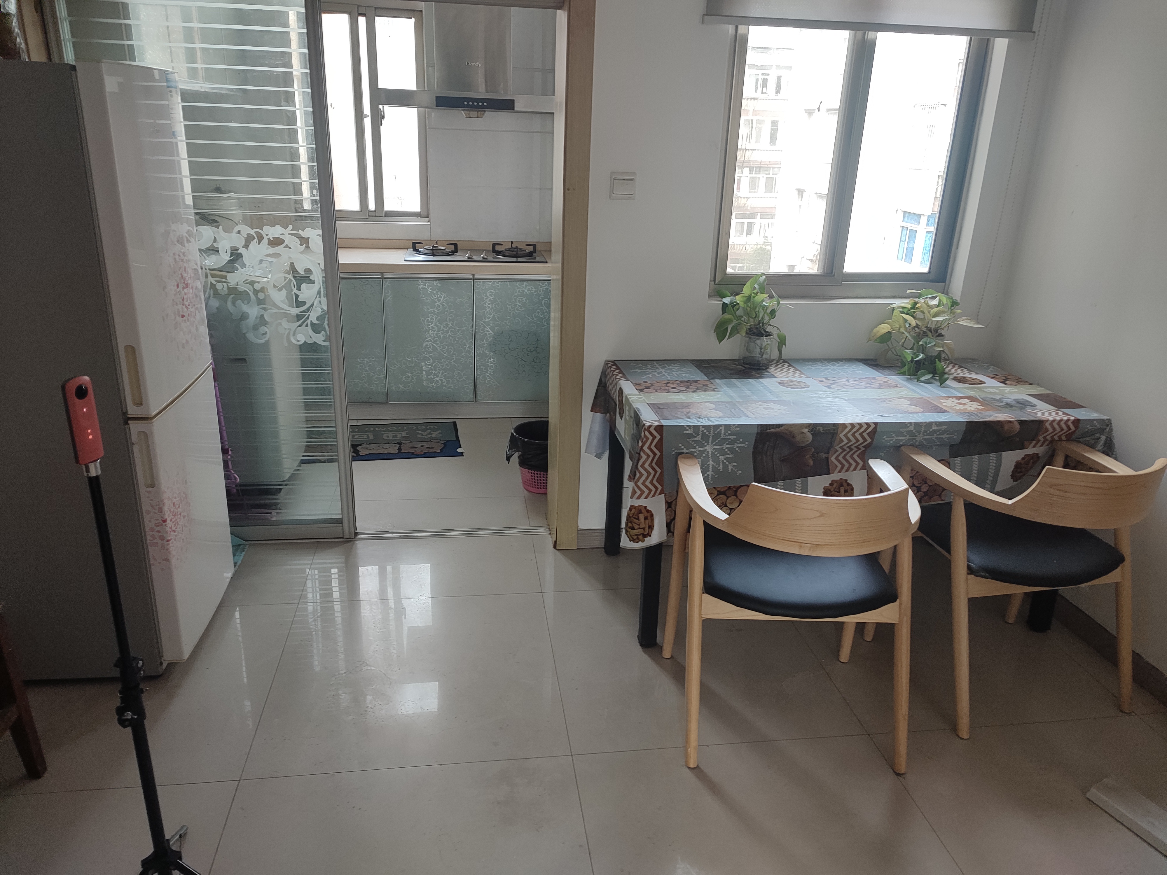 虹桥新村(朝霞路) 2室1厅1卫 64.6m²