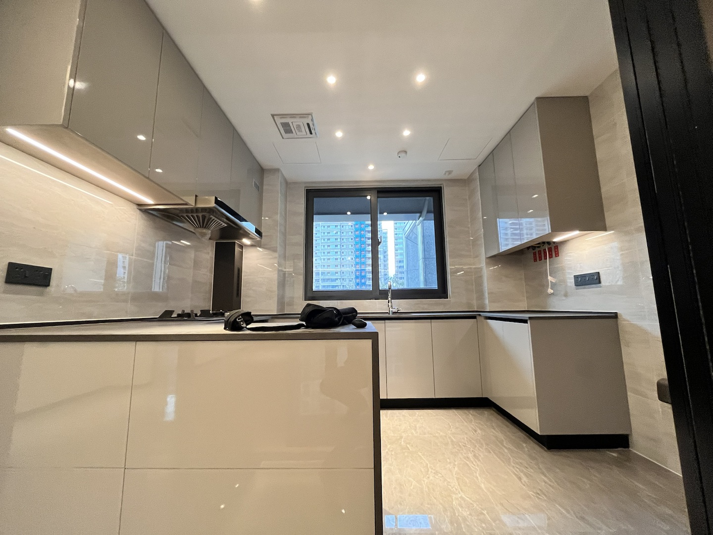 万科方圆 3室2厅2卫 130.30m&sup2;