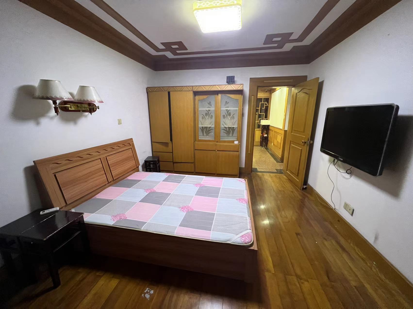 湾子头新寓 3室1厅1卫 110m&sup2;