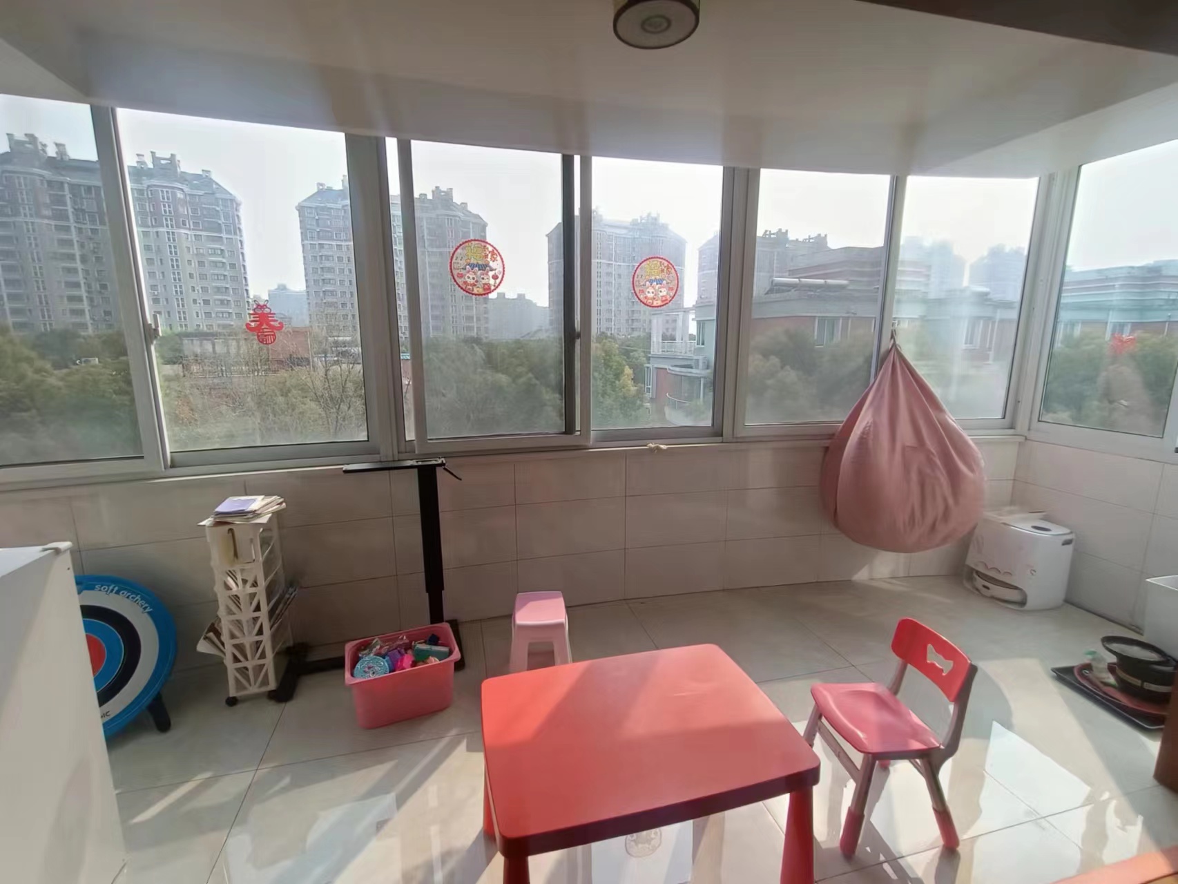 天安花园 5室2厅2卫 133m&sup2;