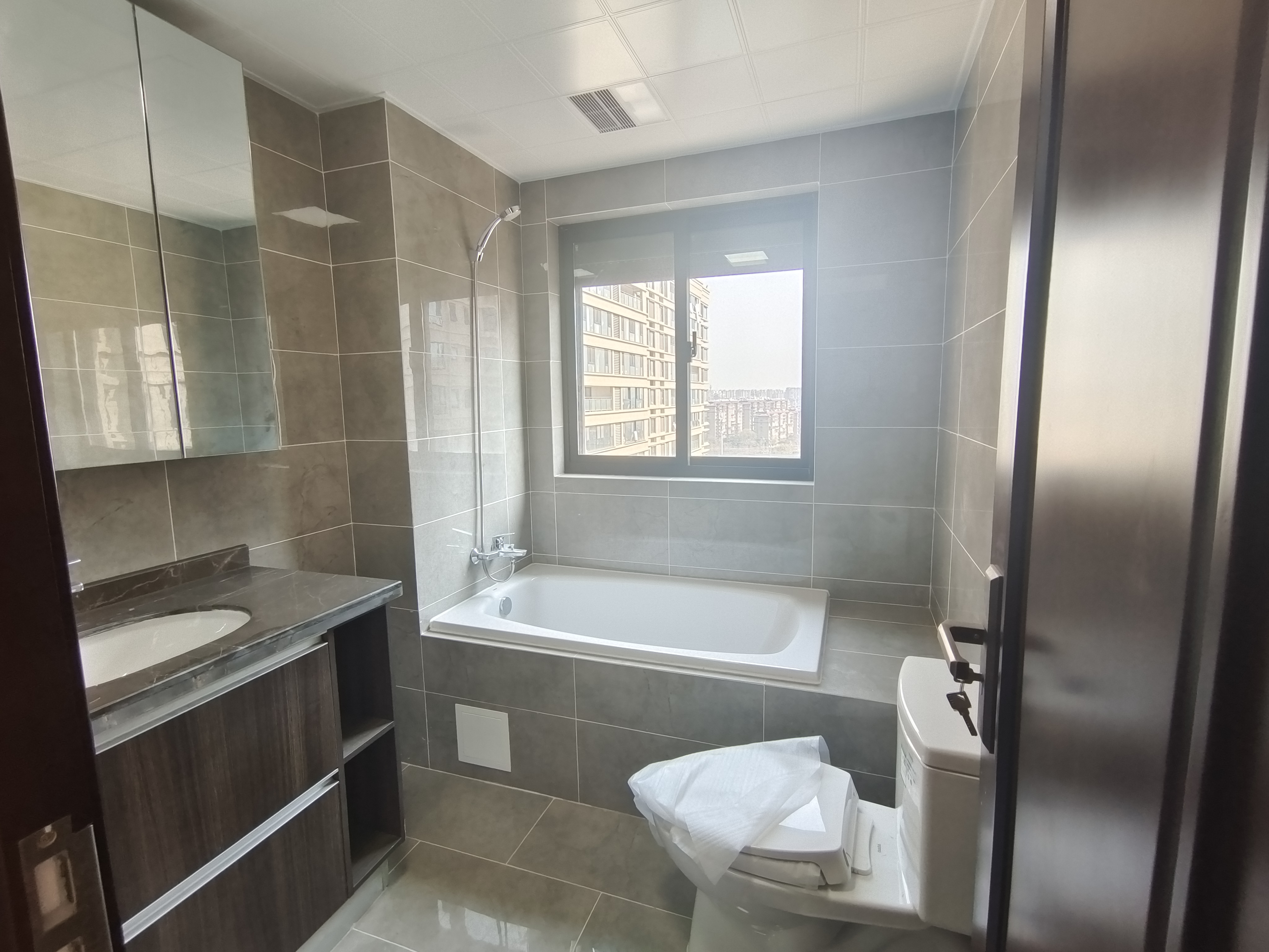 远创樾府 4室2厅2卫 132.80m&sup2;