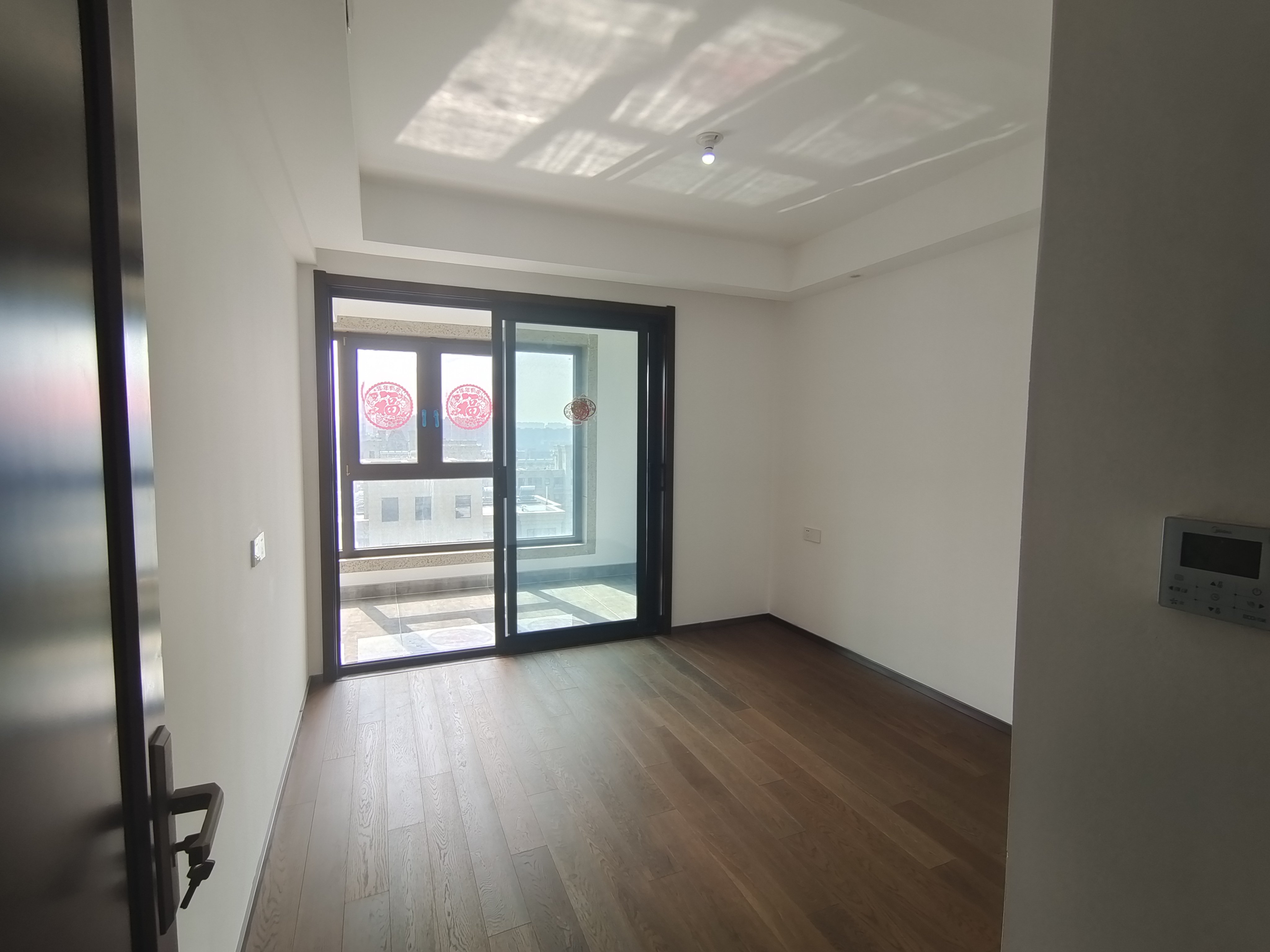 远创樾府 4室2厅2卫 132.80m&sup2;