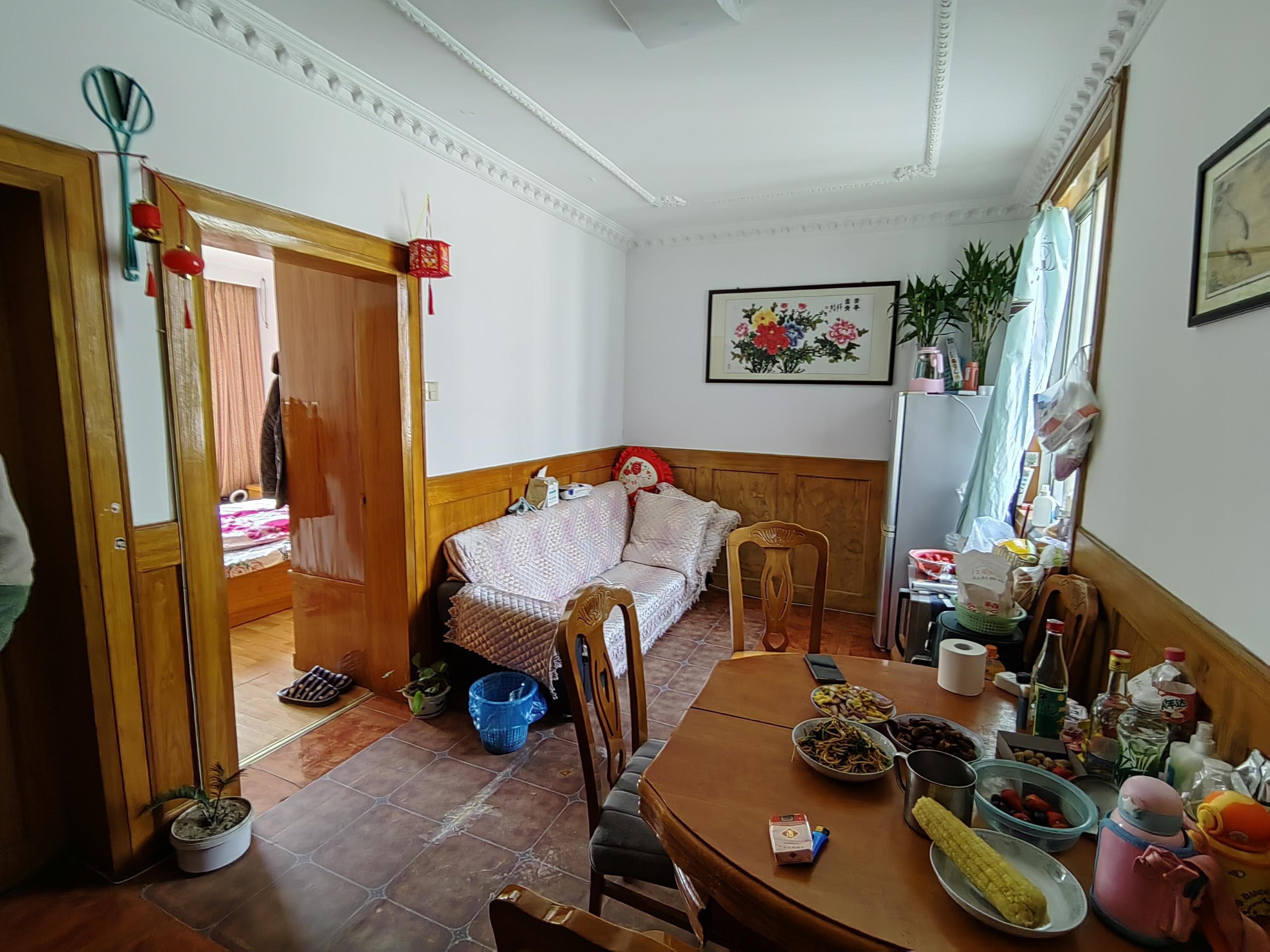 郭里园 2室1厅1卫 70m²