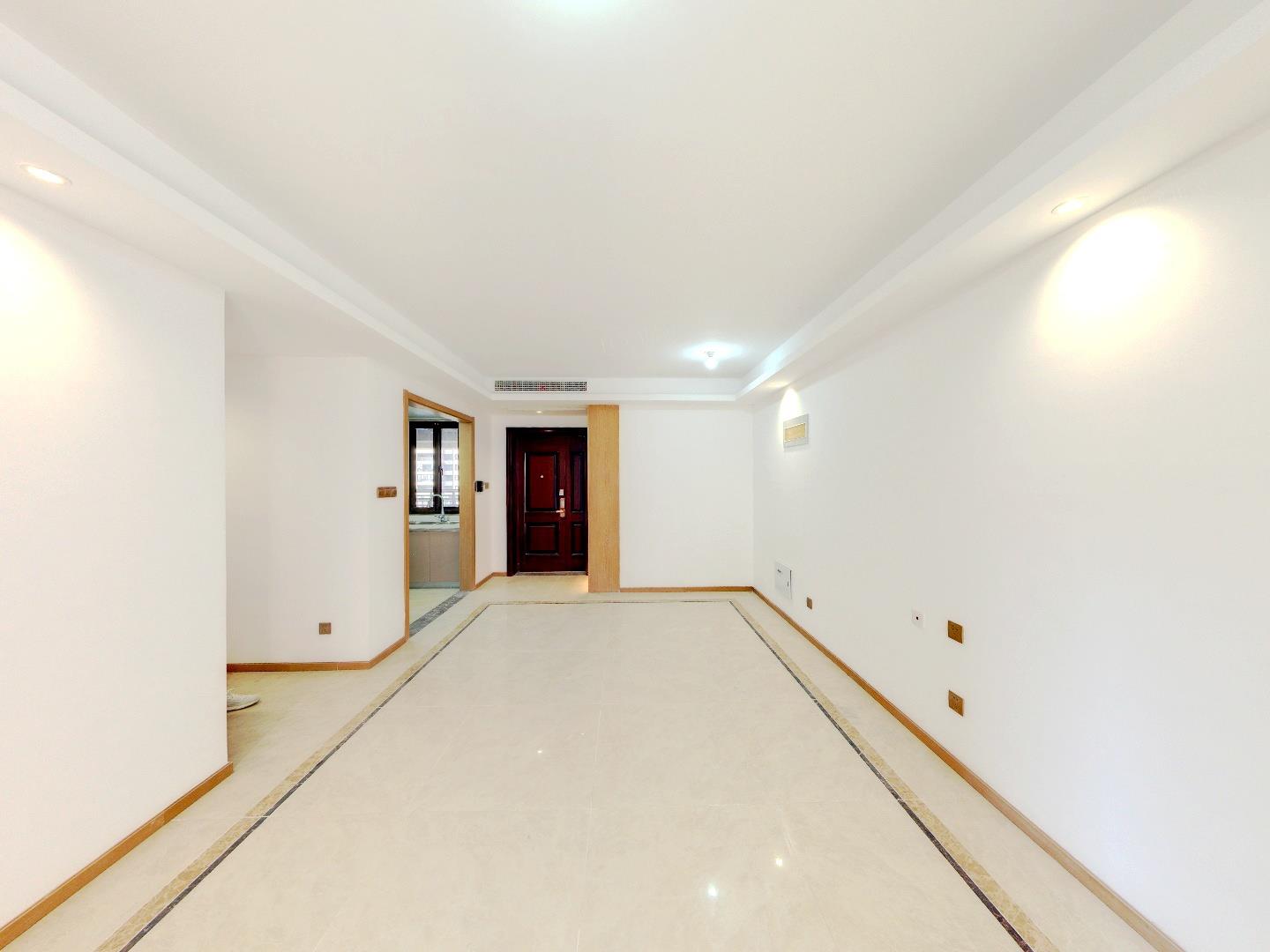 林肯公园 3室2厅1卫 93m&sup2;