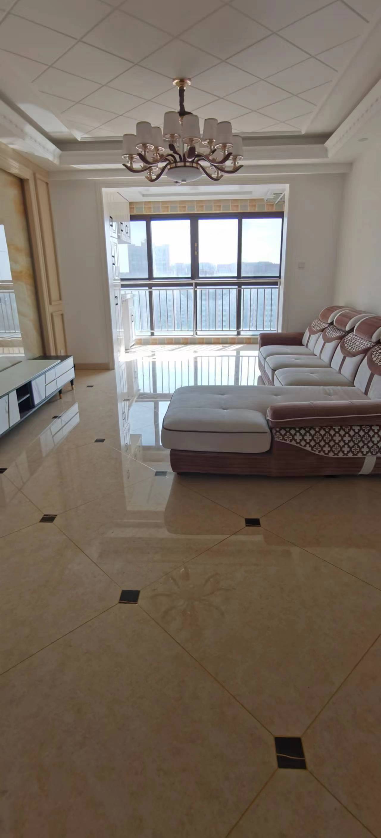 景瑞御府 3室2厅2卫 118m&sup2;