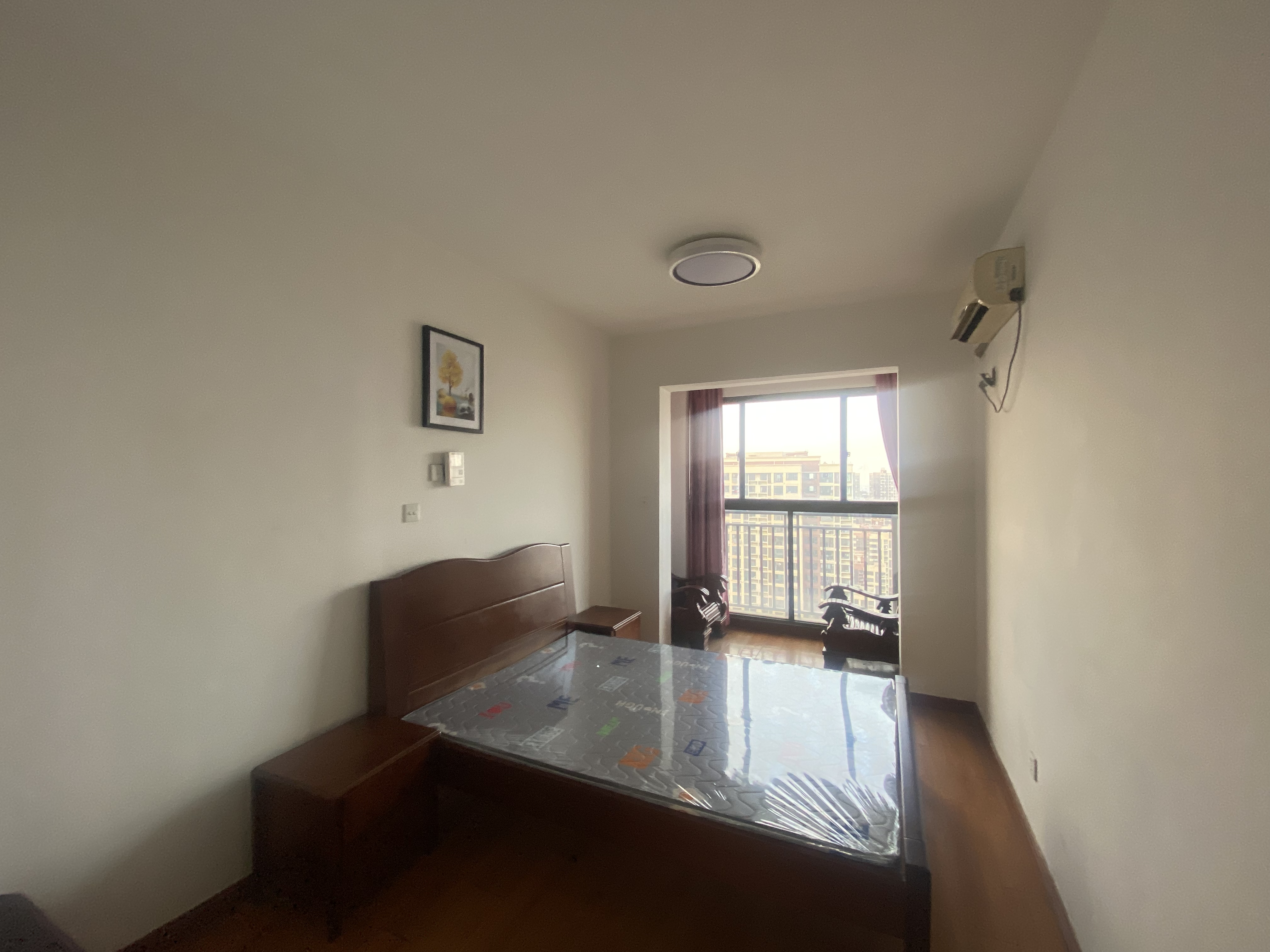 尚海城 3室2厅1卫 120m&sup2;