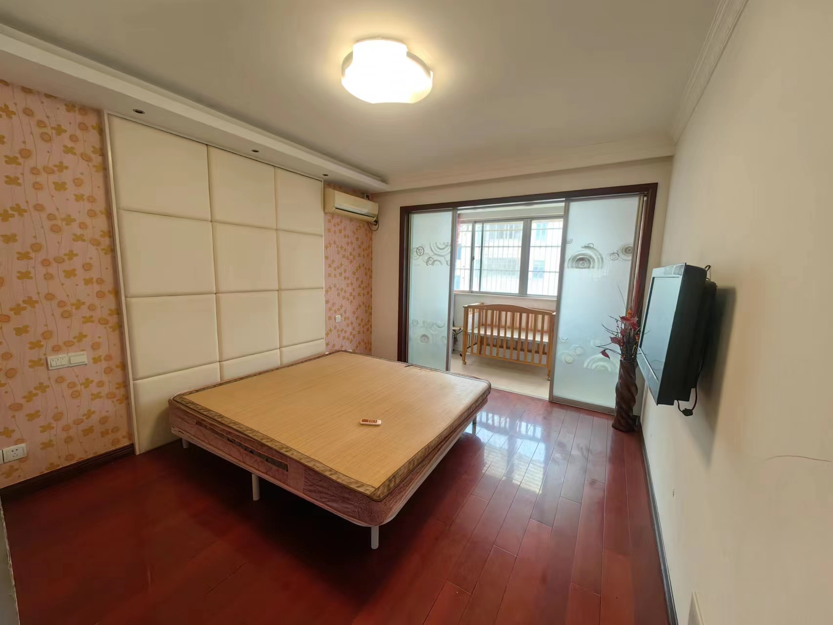 新胜花苑西区 3室2厅1卫 105m&sup2;