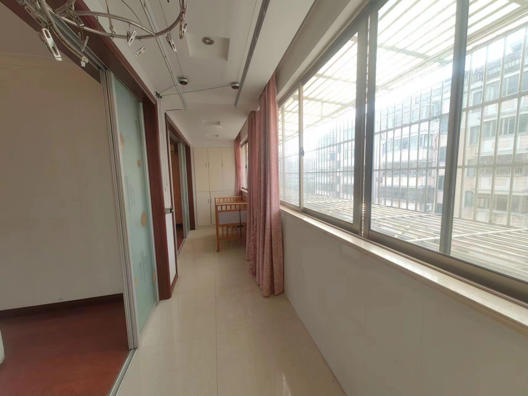 新胜花苑西区 3室2厅1卫 105m&sup2;