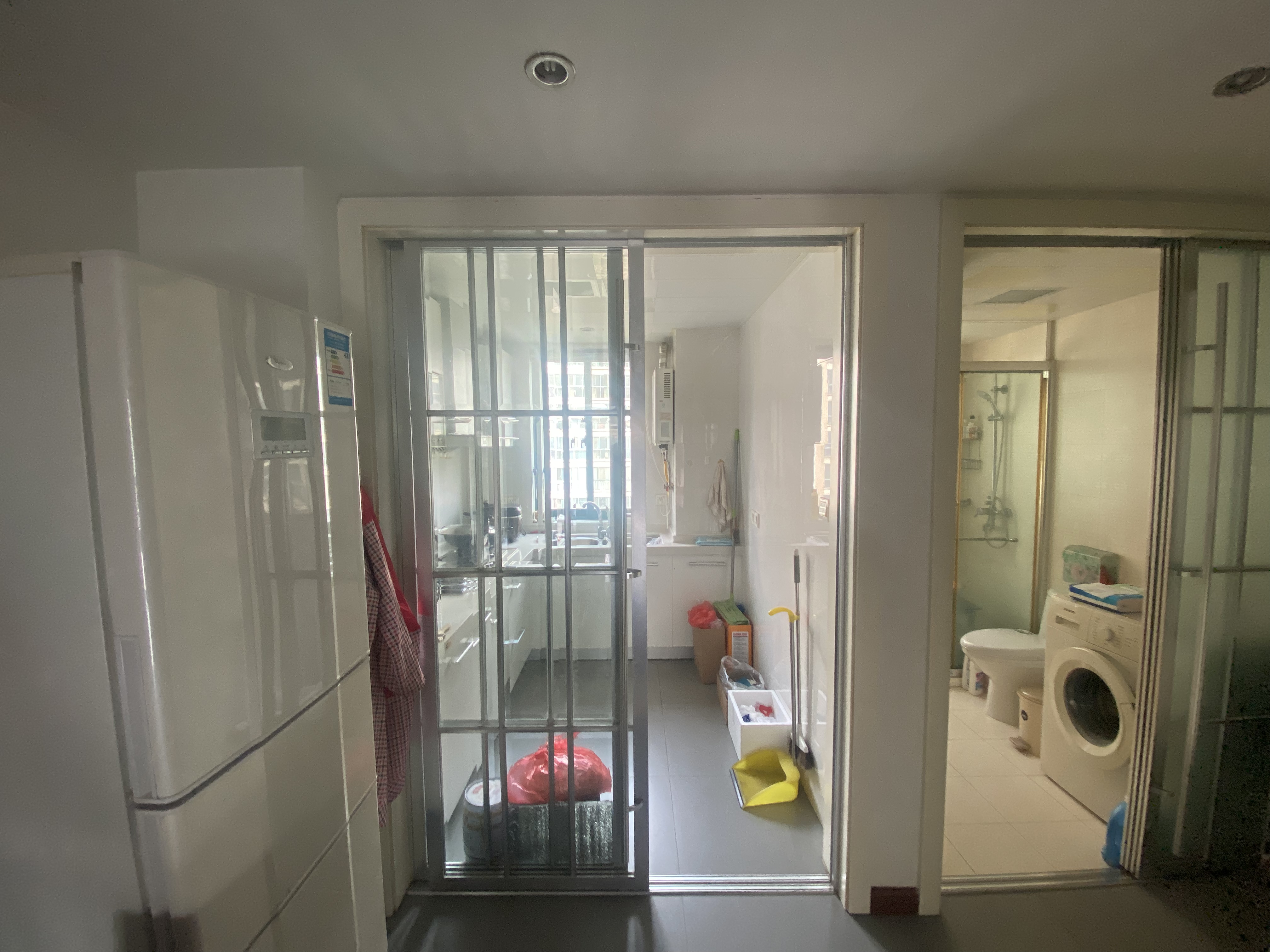 凤凰莱茵苑 2室2厅2卫 98.45m&sup2;