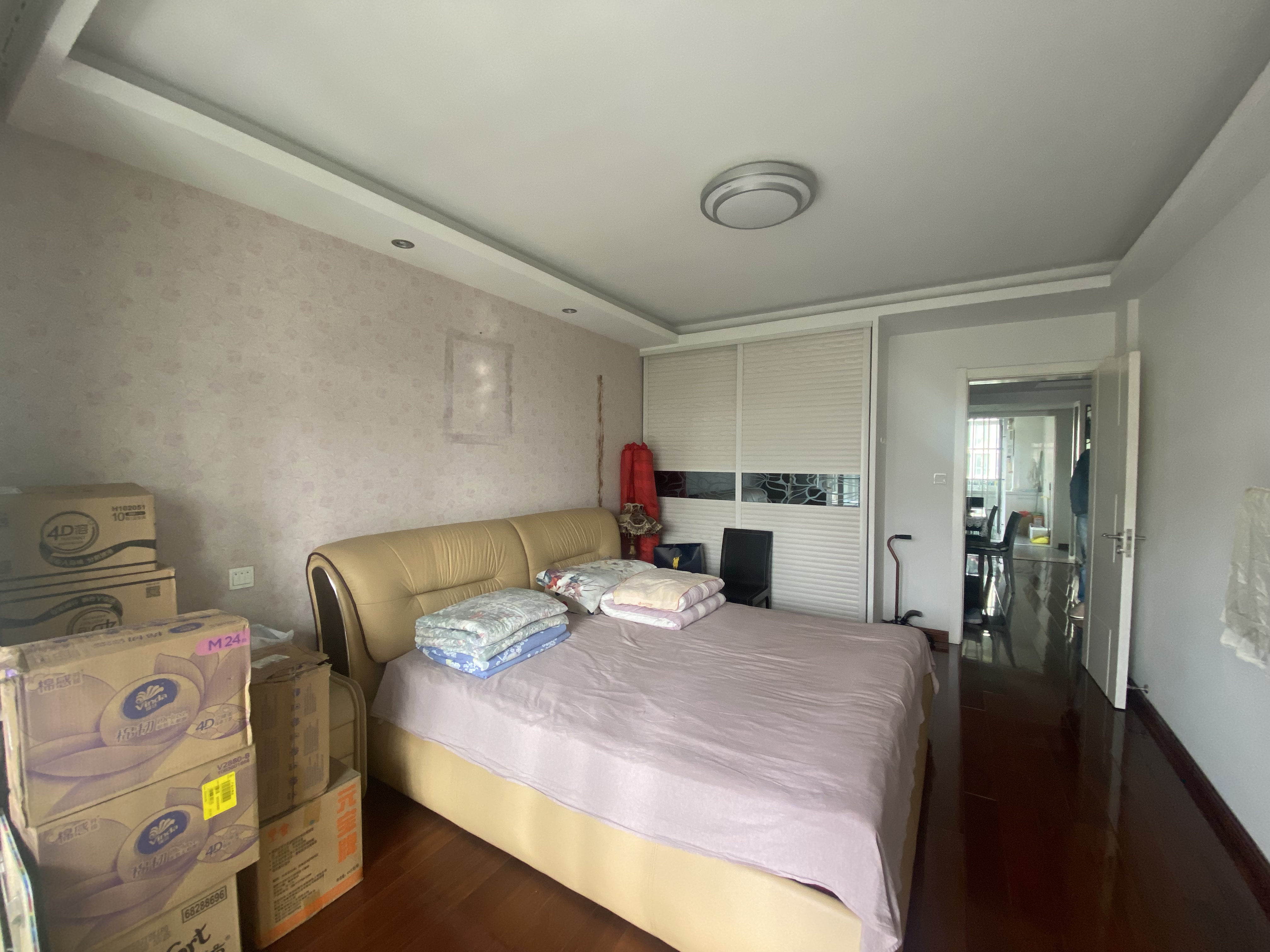 凤凰莱茵苑 2室2厅2卫 98.45m&sup2;