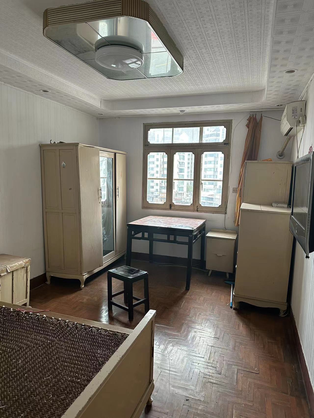 人民中路128号院 1室0厅0卫 67.00m&sup2;