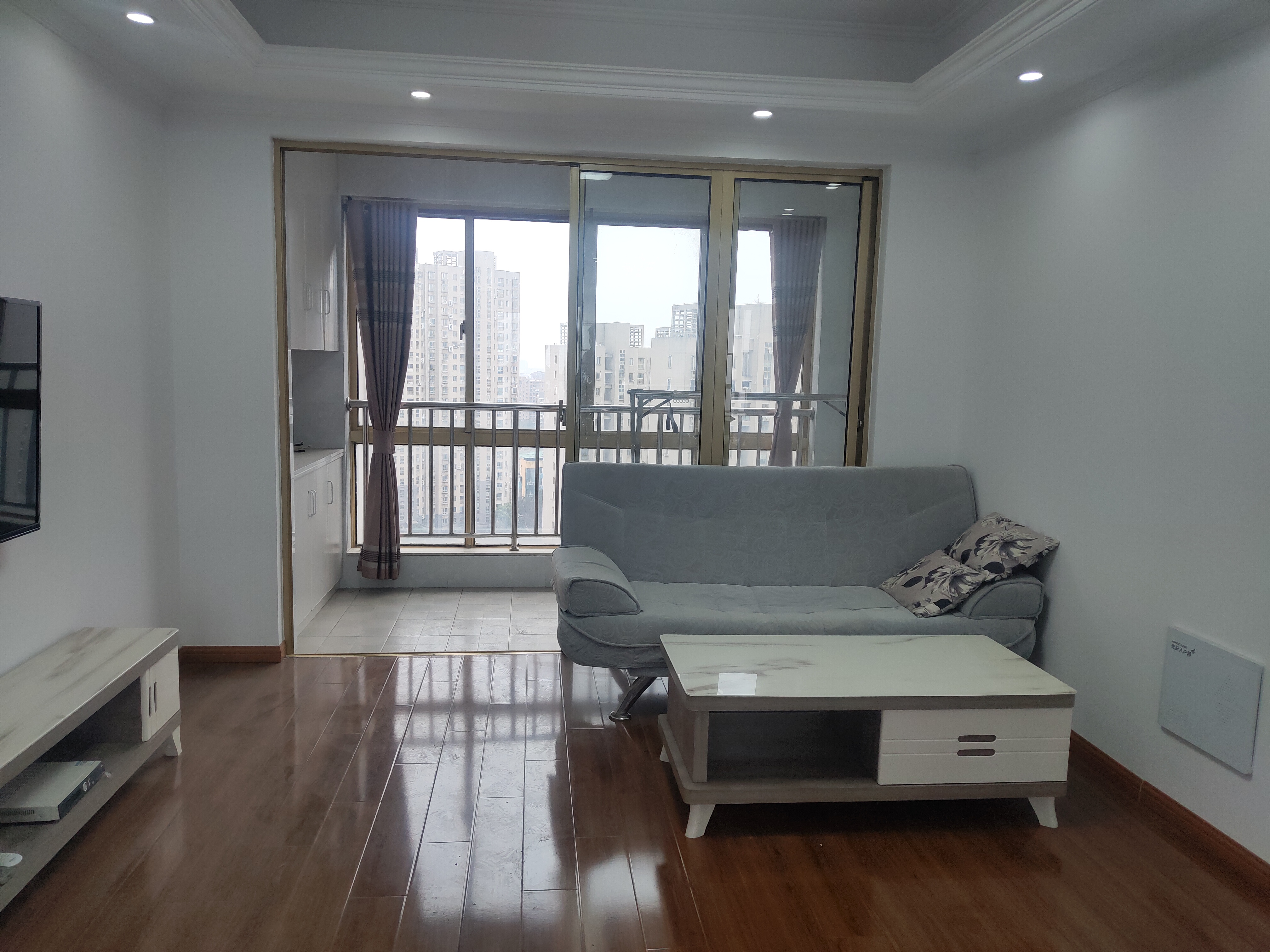 尚海湾 2室2厅1卫 104.39m&sup2;