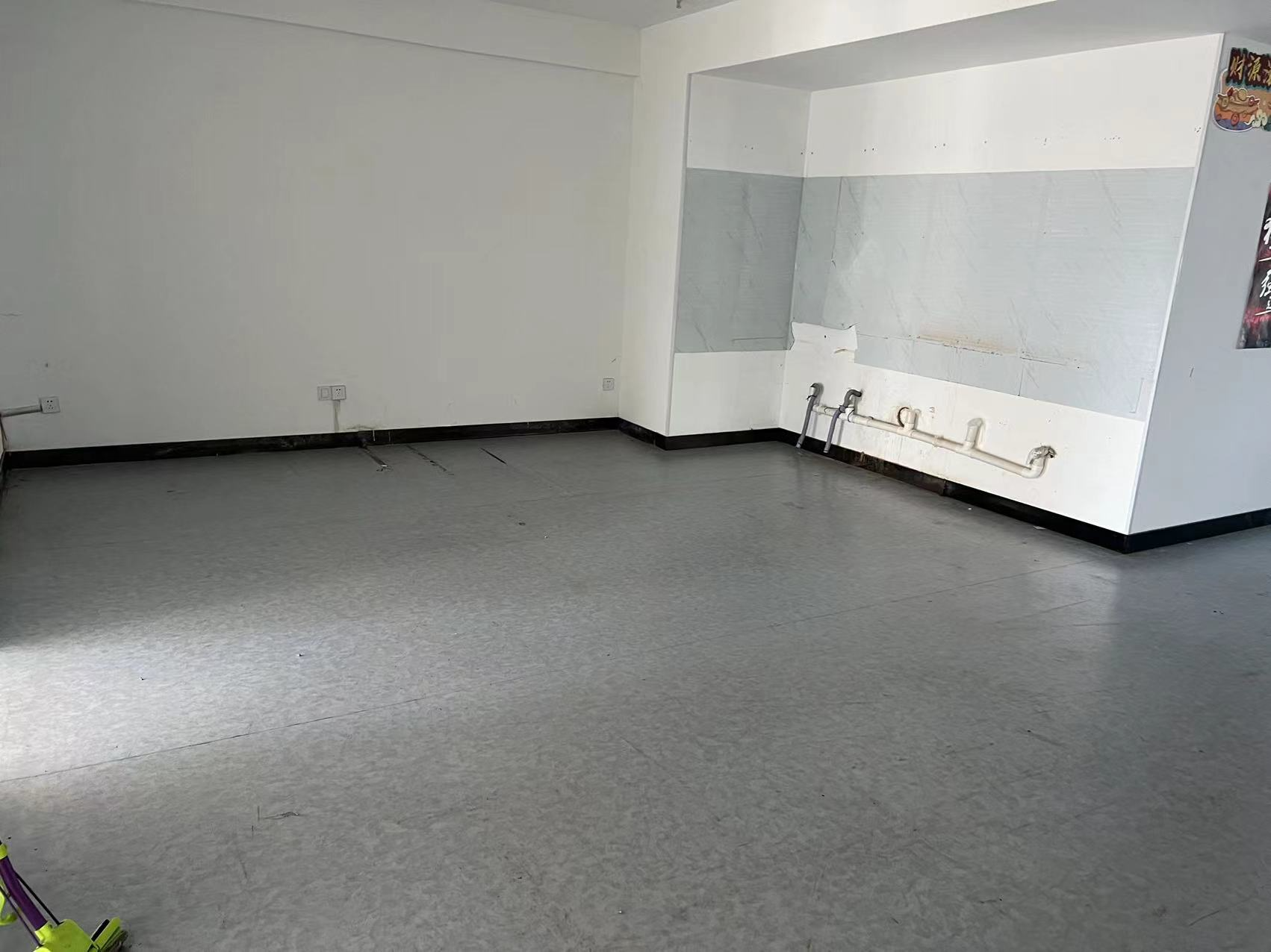 中南世纪城北区 1室1厅1卫 260m&sup2;