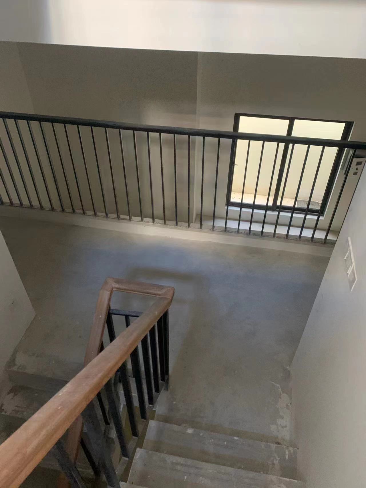 春风南岸东园 4室2厅2卫 167.00m&sup2;