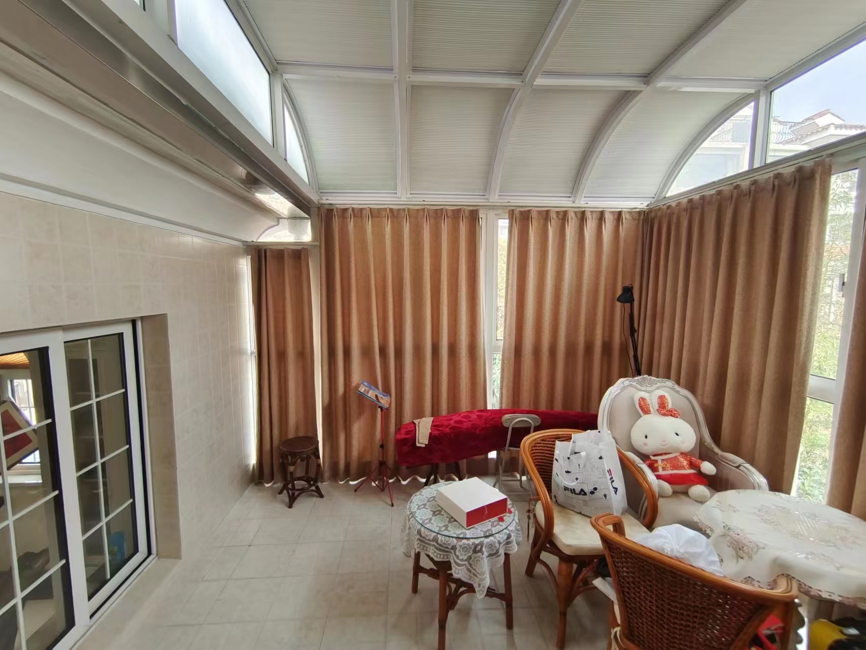 优山美地花园南区 4室2厅3卫 309m²