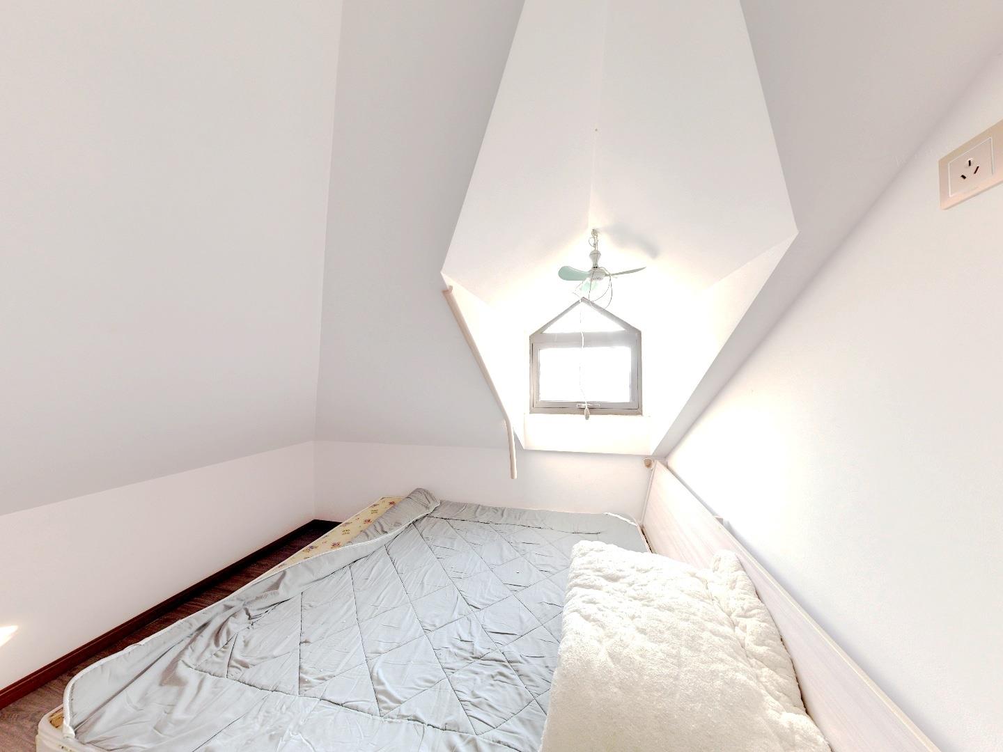 华强城 5室2厅3卫 125.89m&sup2;
