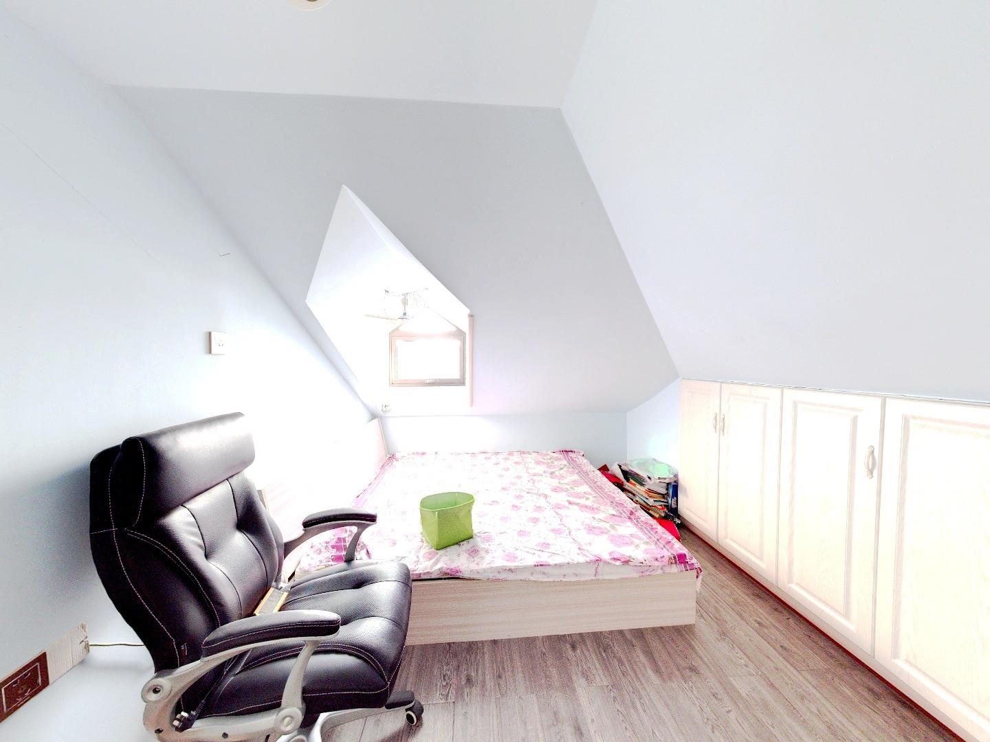 华强城 5室2厅3卫 125.89m&sup2;