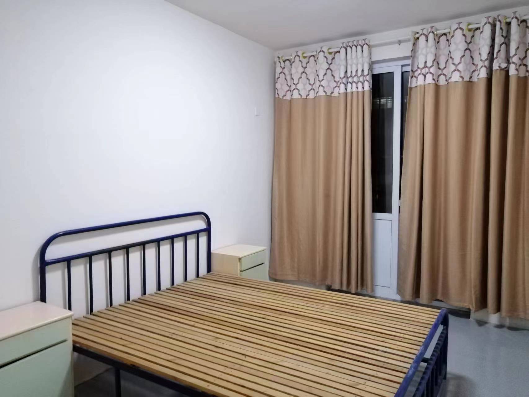幸福锦园 2室2厅1卫 88m&sup2;
