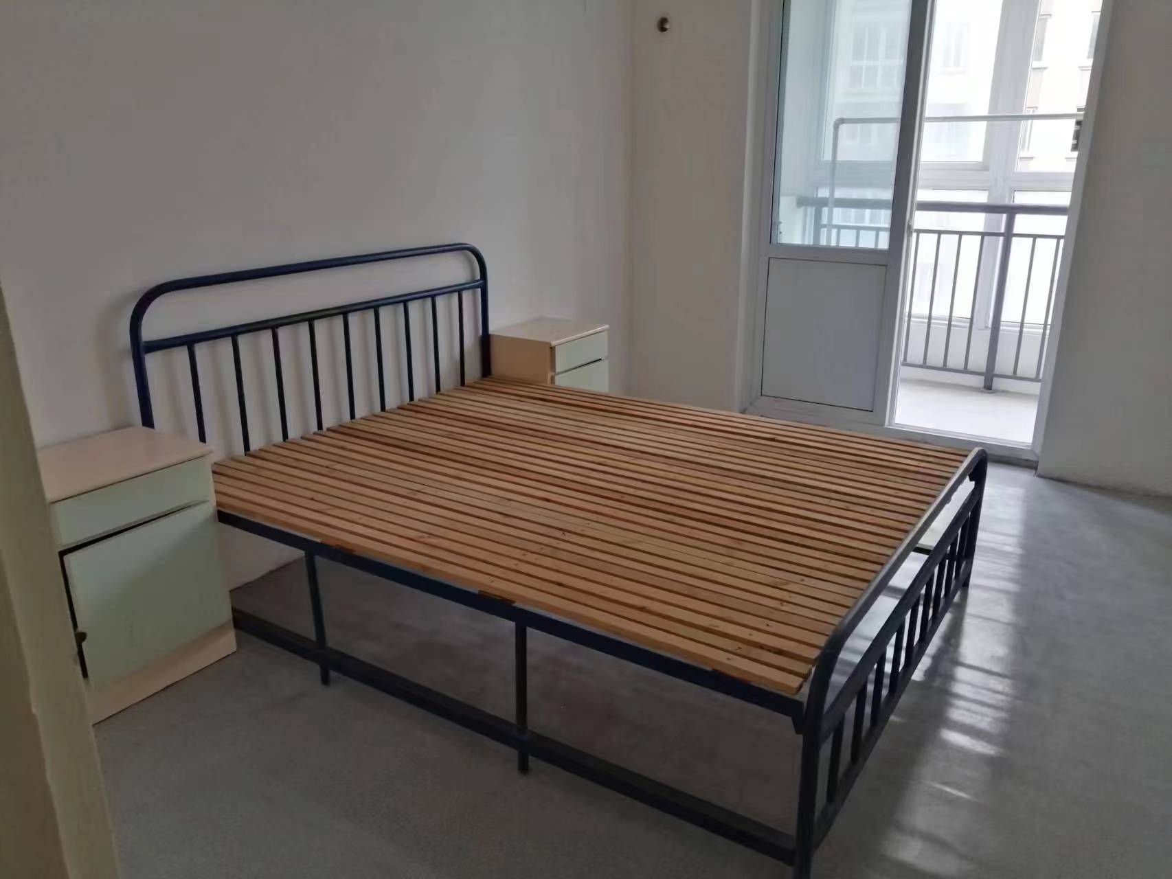 幸福锦园 2室2厅1卫 88m&sup2;