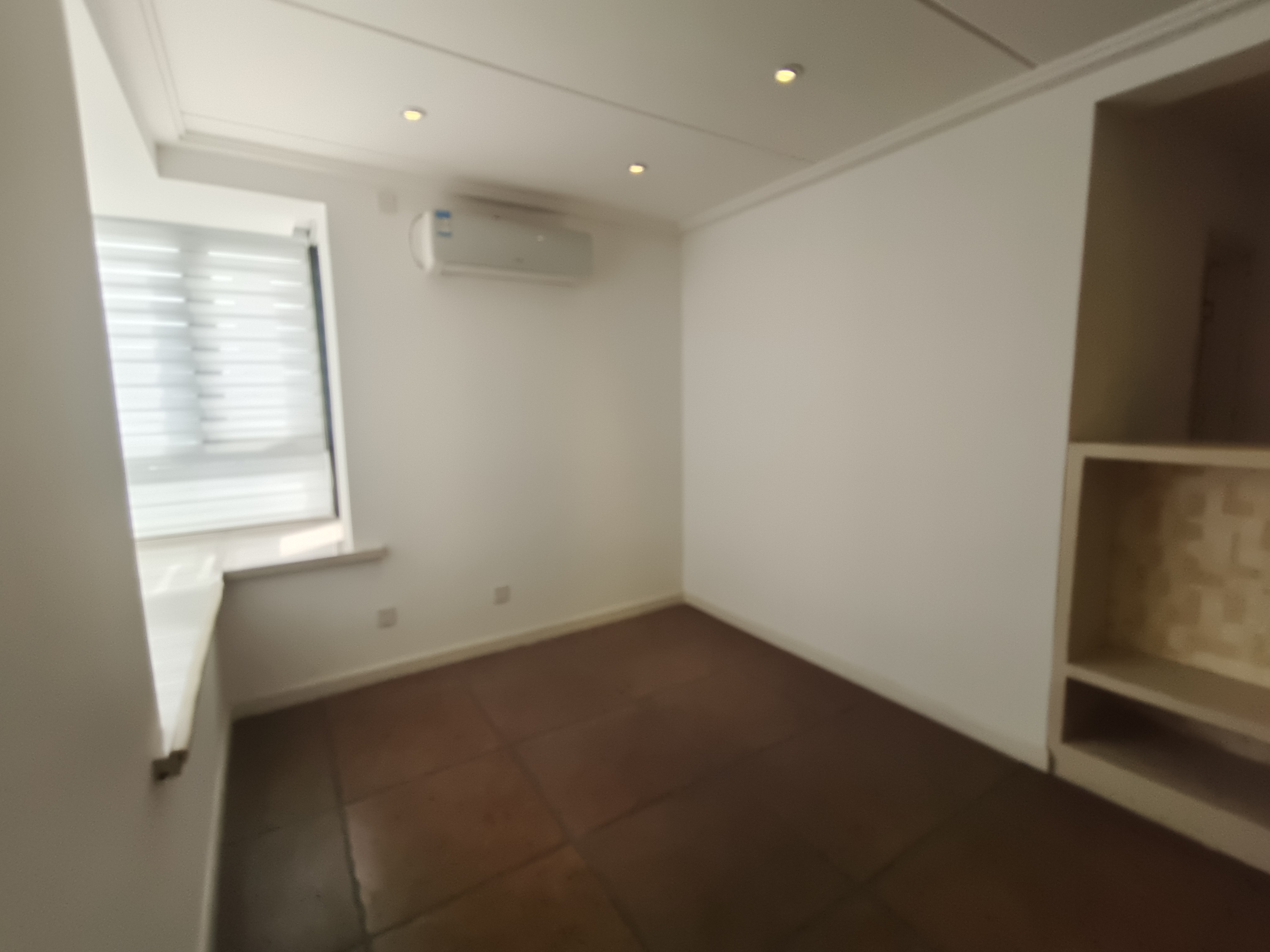 中港城 2室2厅1卫 87.7m&sup2;