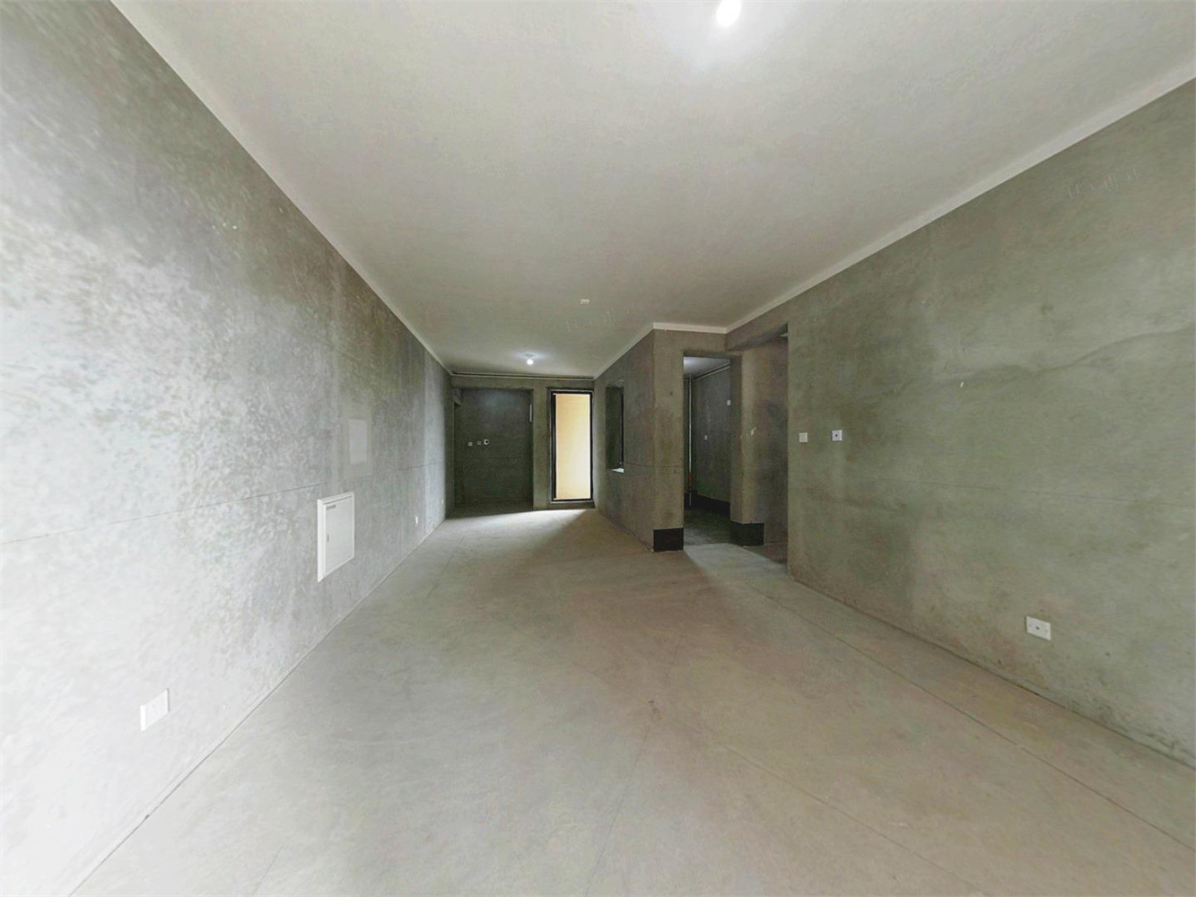 保利香槟国际 4室2厅2卫 140m&sup2;