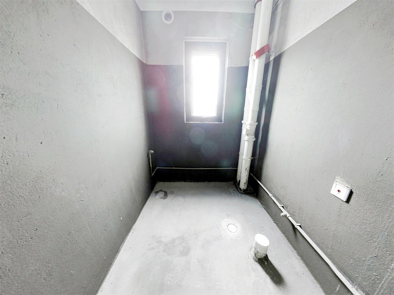 保利香槟国际 4室2厅2卫 140m&sup2;