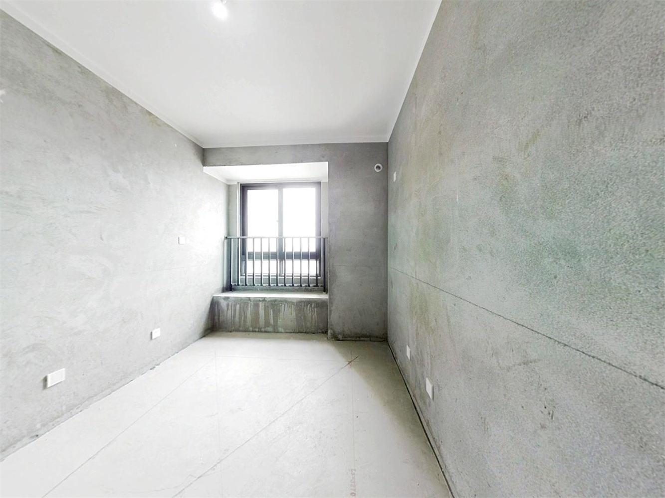 保利香槟国际 4室2厅2卫 140m&sup2;