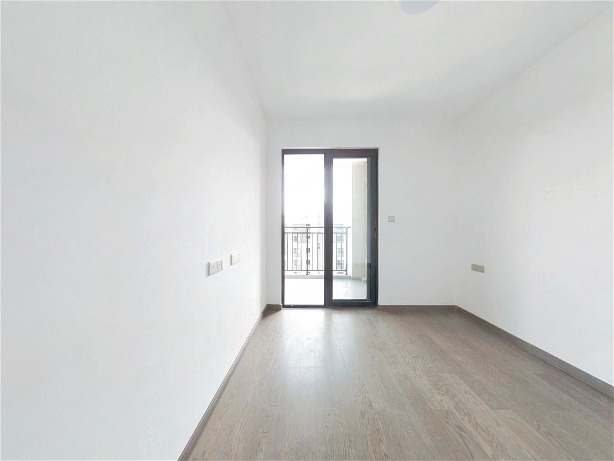 中海上东区 3室2厅2卫 125m&sup2;