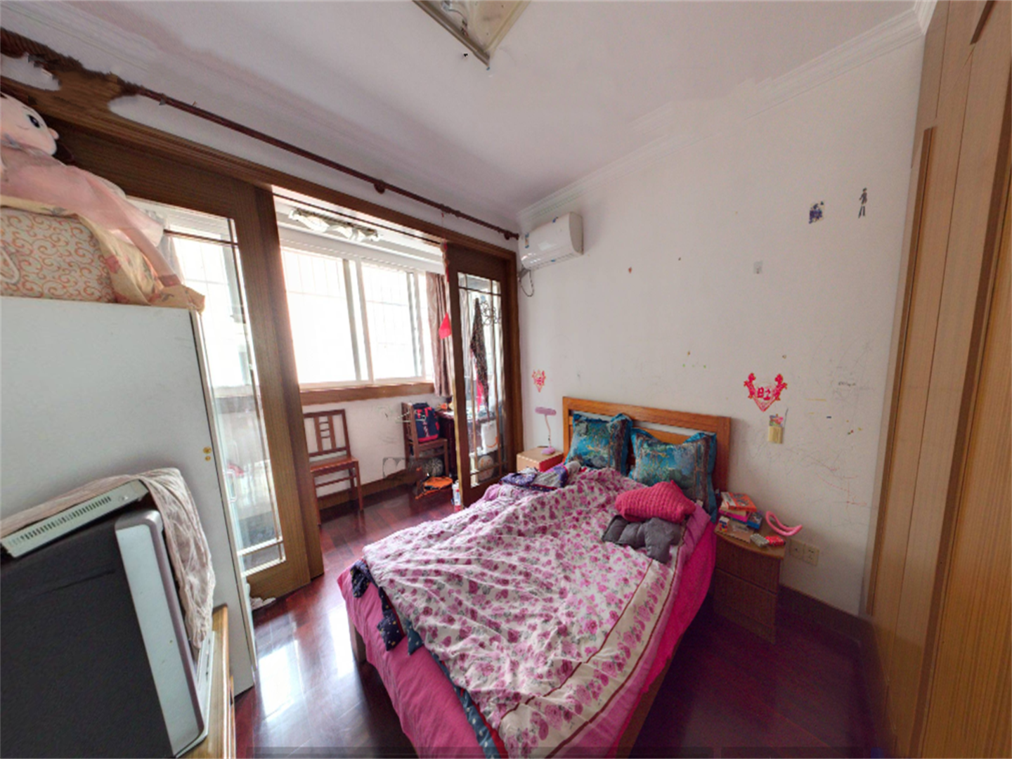 瑞丰花园南区 3室1厅1卫 135m&sup2;