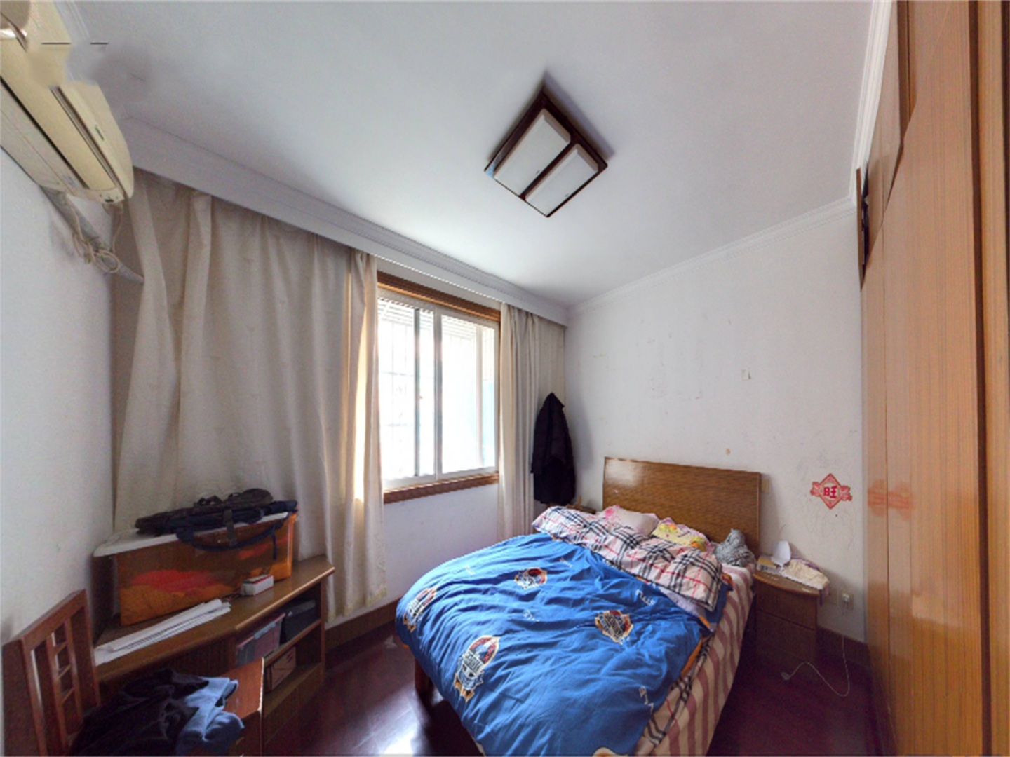 瑞丰花园南区 3室1厅1卫 135m&sup2;