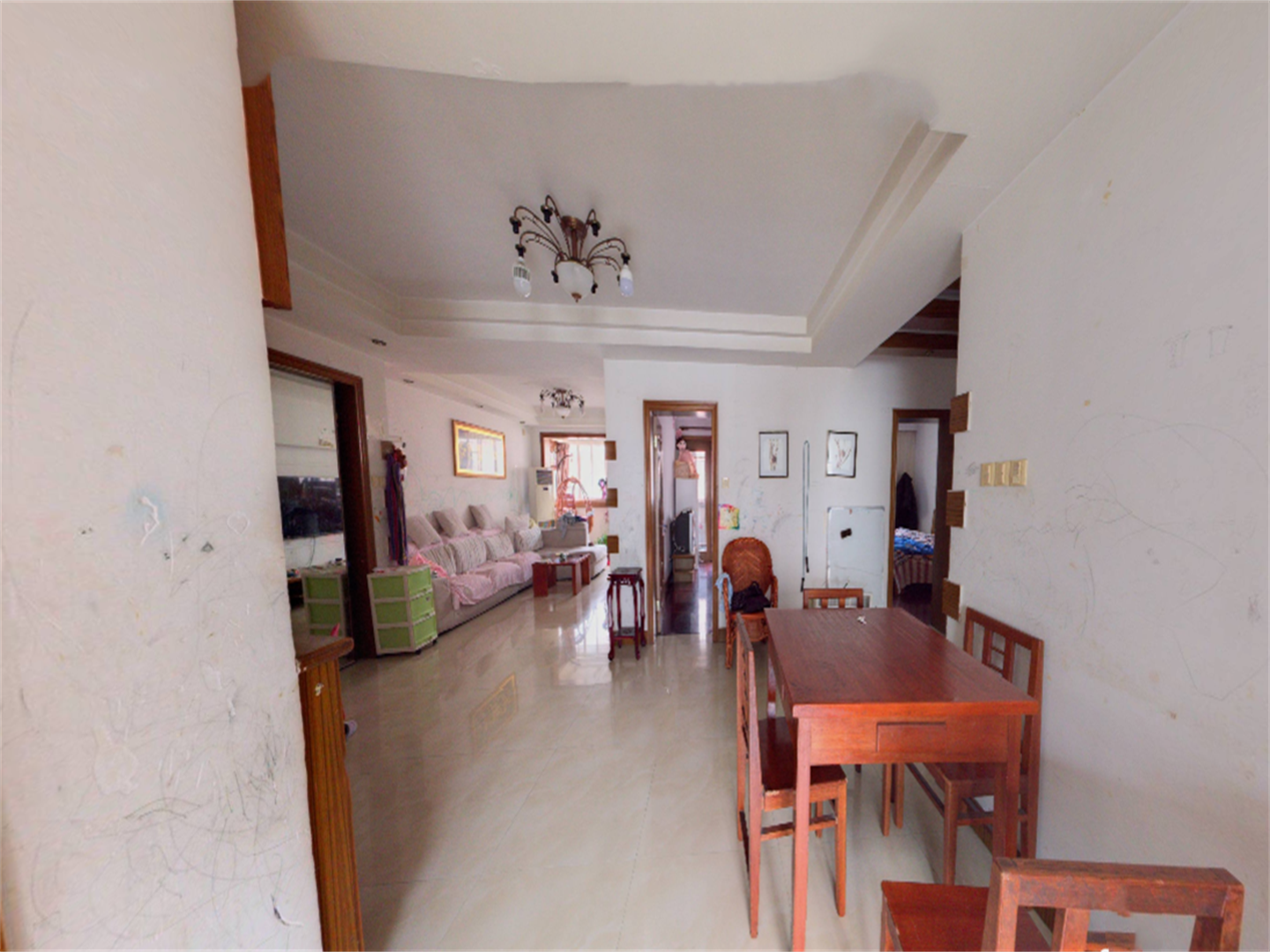 瑞丰花园南区 3室1厅1卫 135m&sup2;