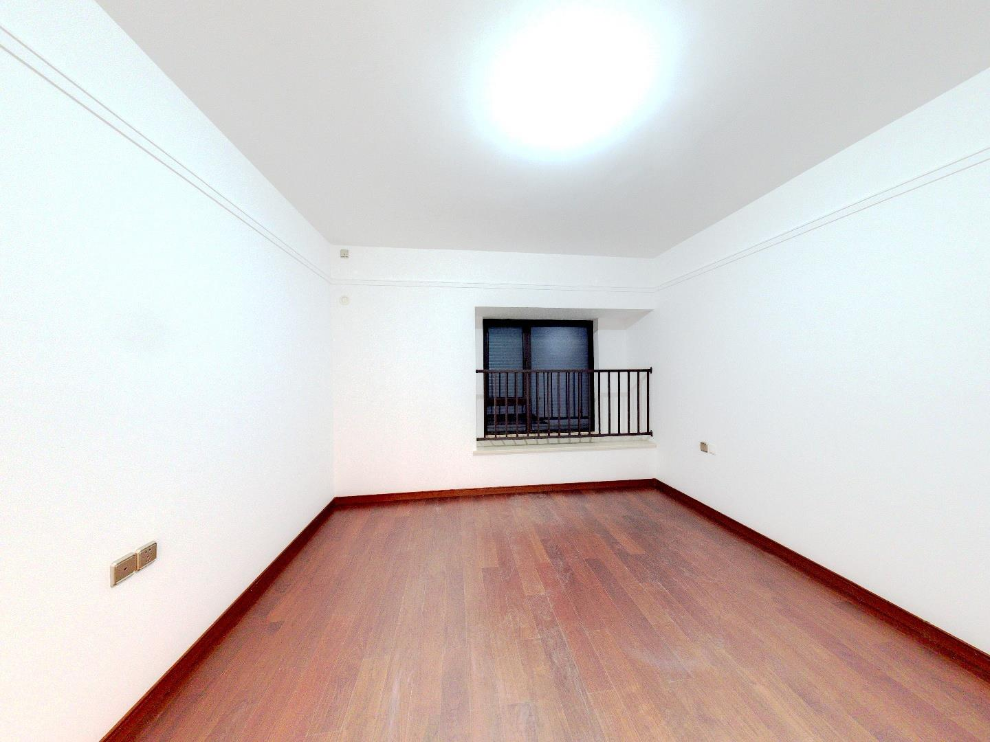 万科白鹭郡 3室2厅2卫 123m&sup2;