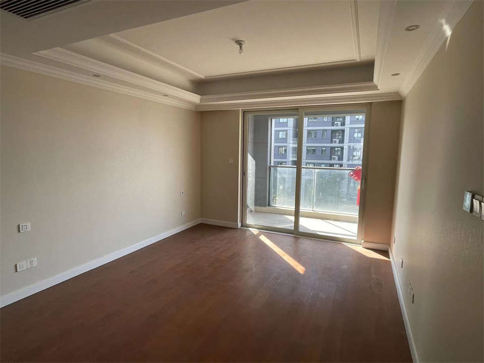 融创盛和九里桃源 3室2厅1卫 108m&sup2;