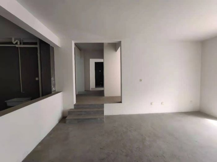 优山美地花园 4室2厅1卫 144m&sup2;