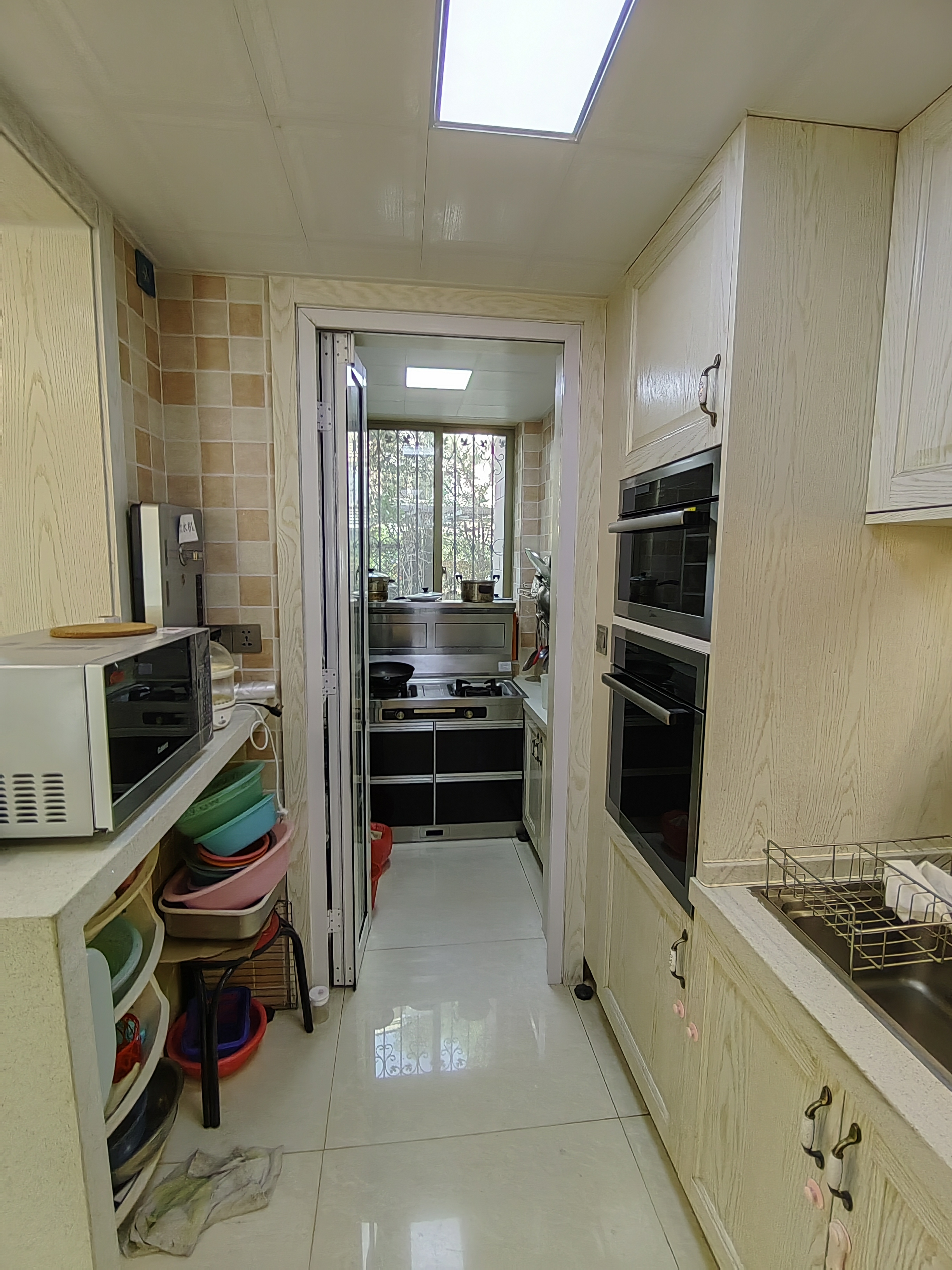 优山美地花园南区 4室6厅3卫 194.00m&sup2;